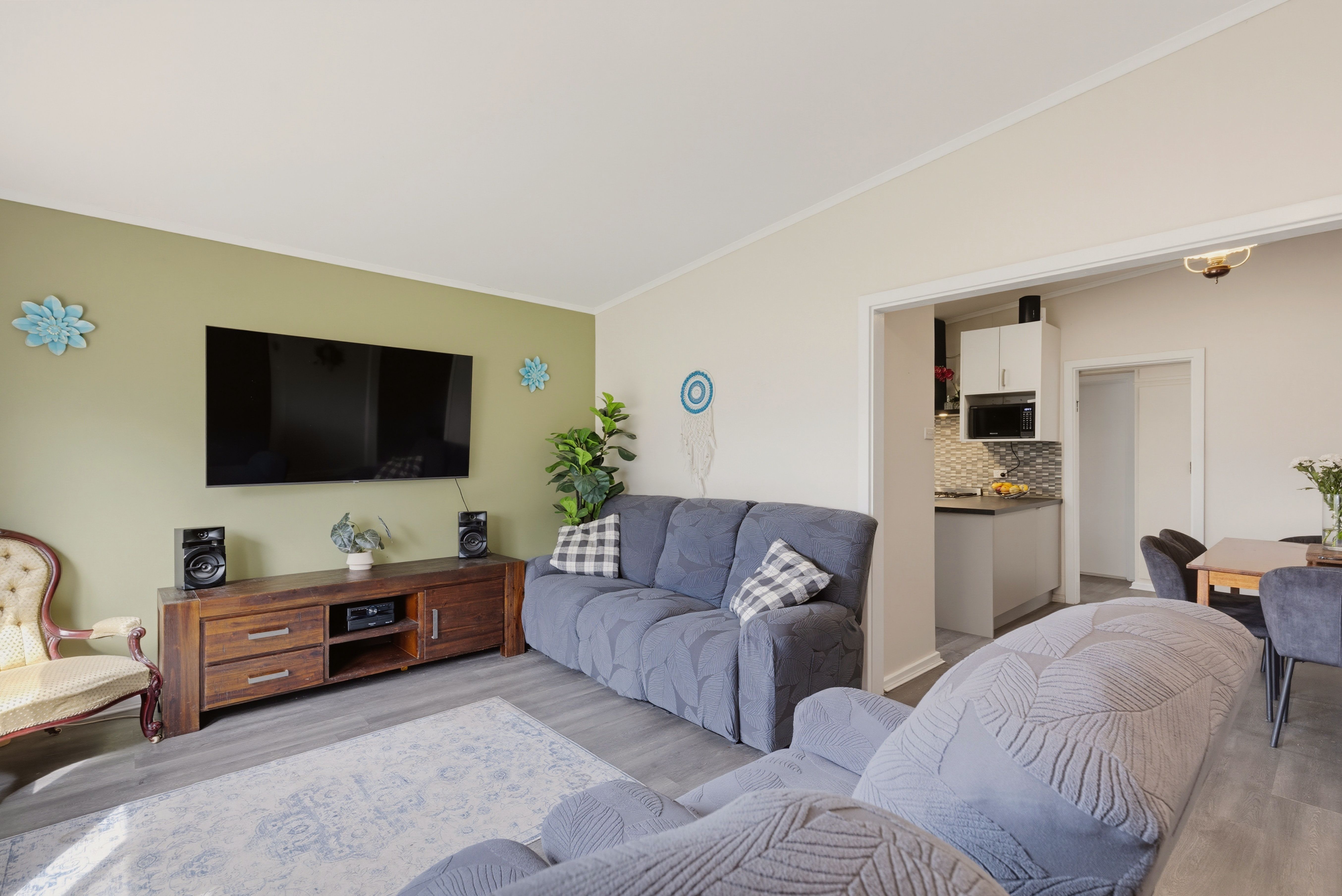 149 Dyson Road — photo 8 of 20