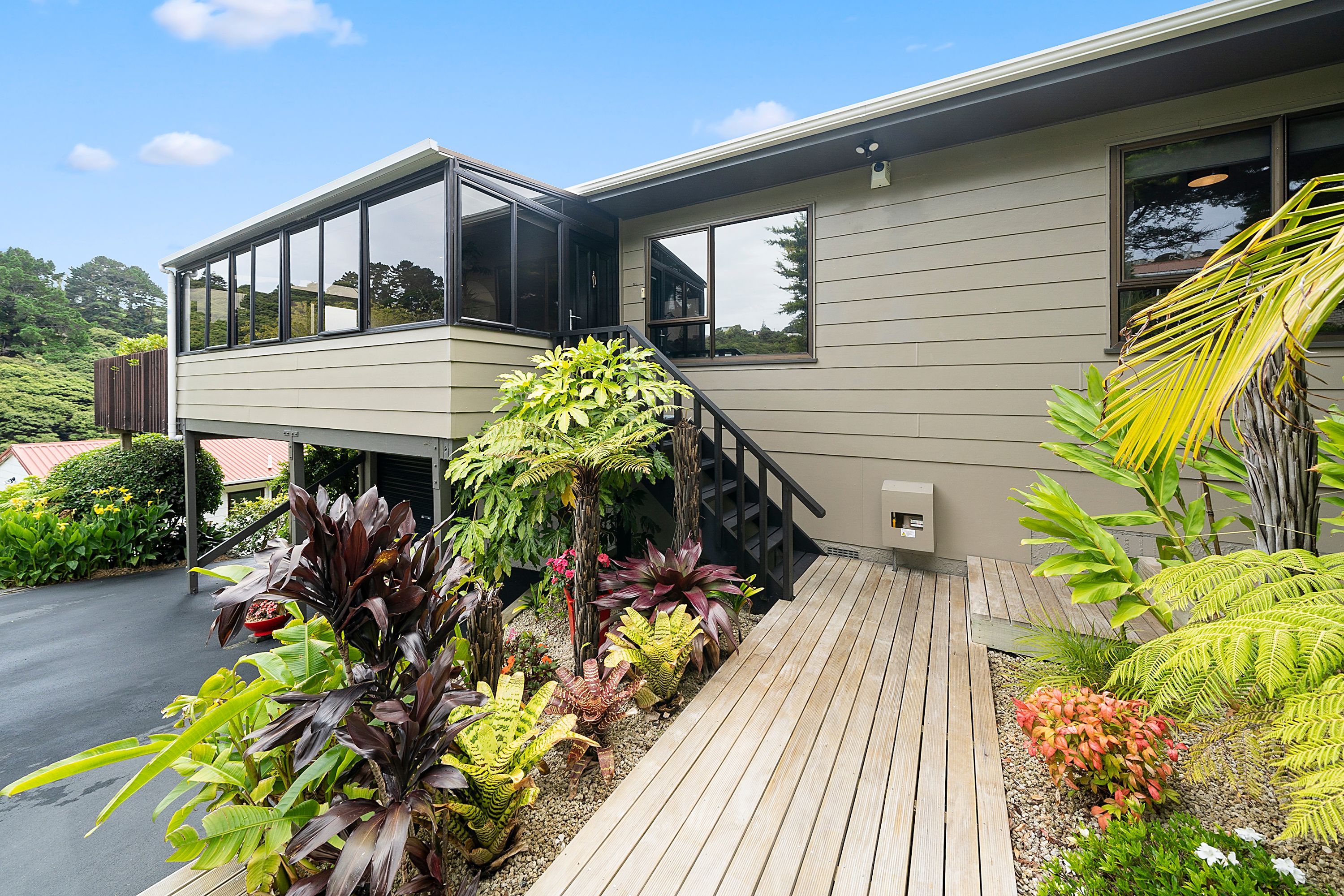 32A Staithes Drive North, Whitby, Porirua City