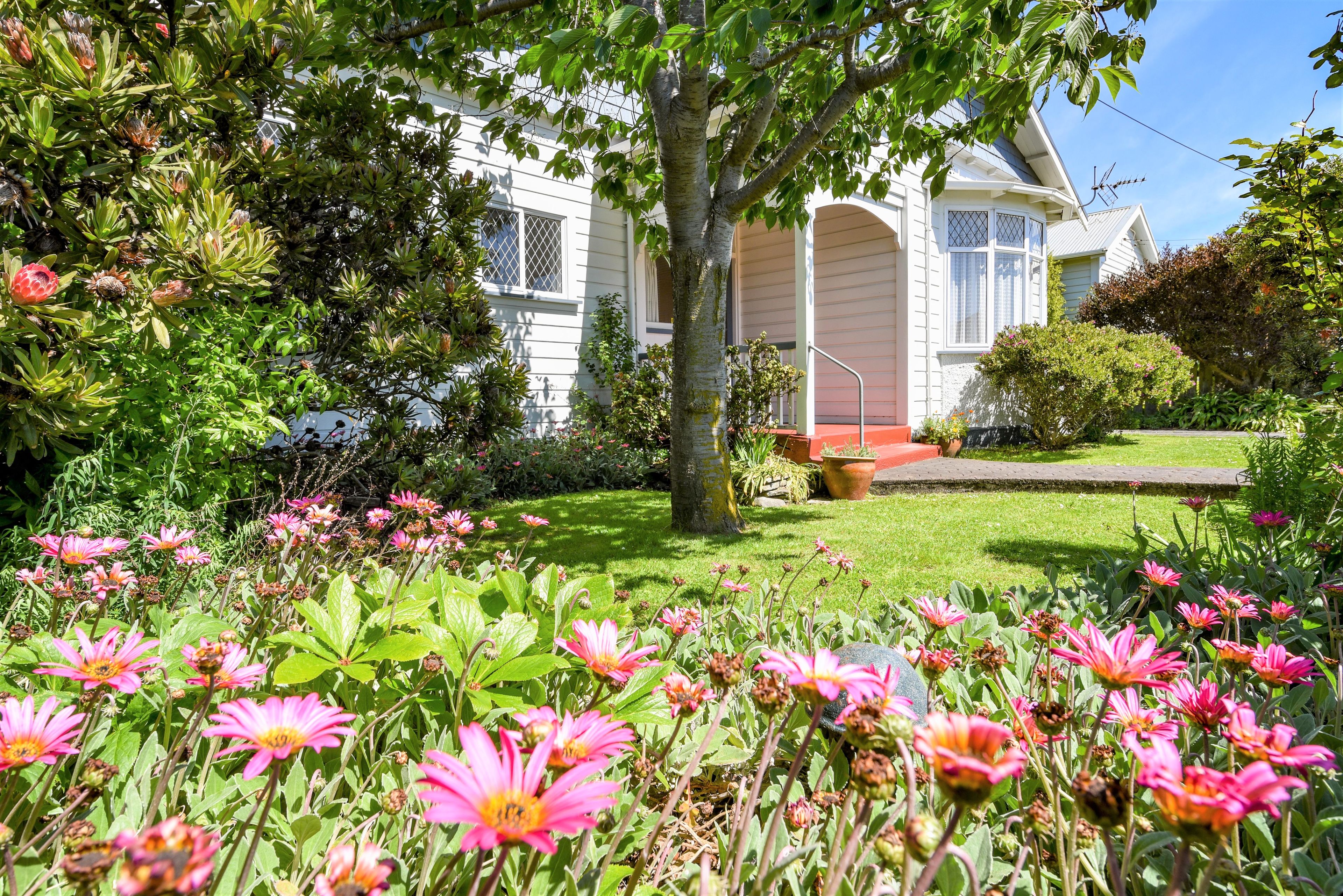 64 Cavell Street, Musselburgh, Dunedin City 9013 Sold House Ray