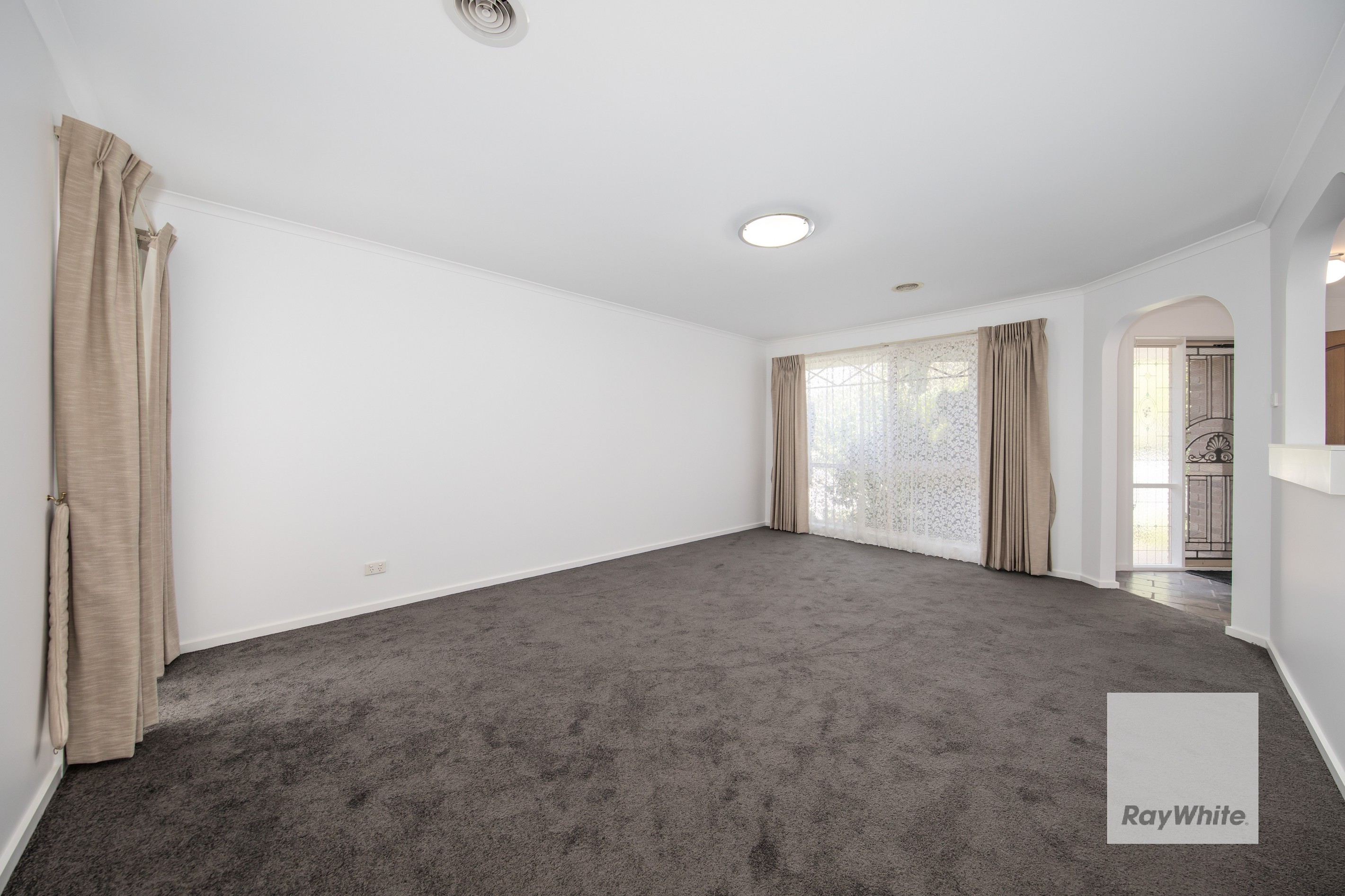 5 Kolivas Court, Hillside, VIC 3037