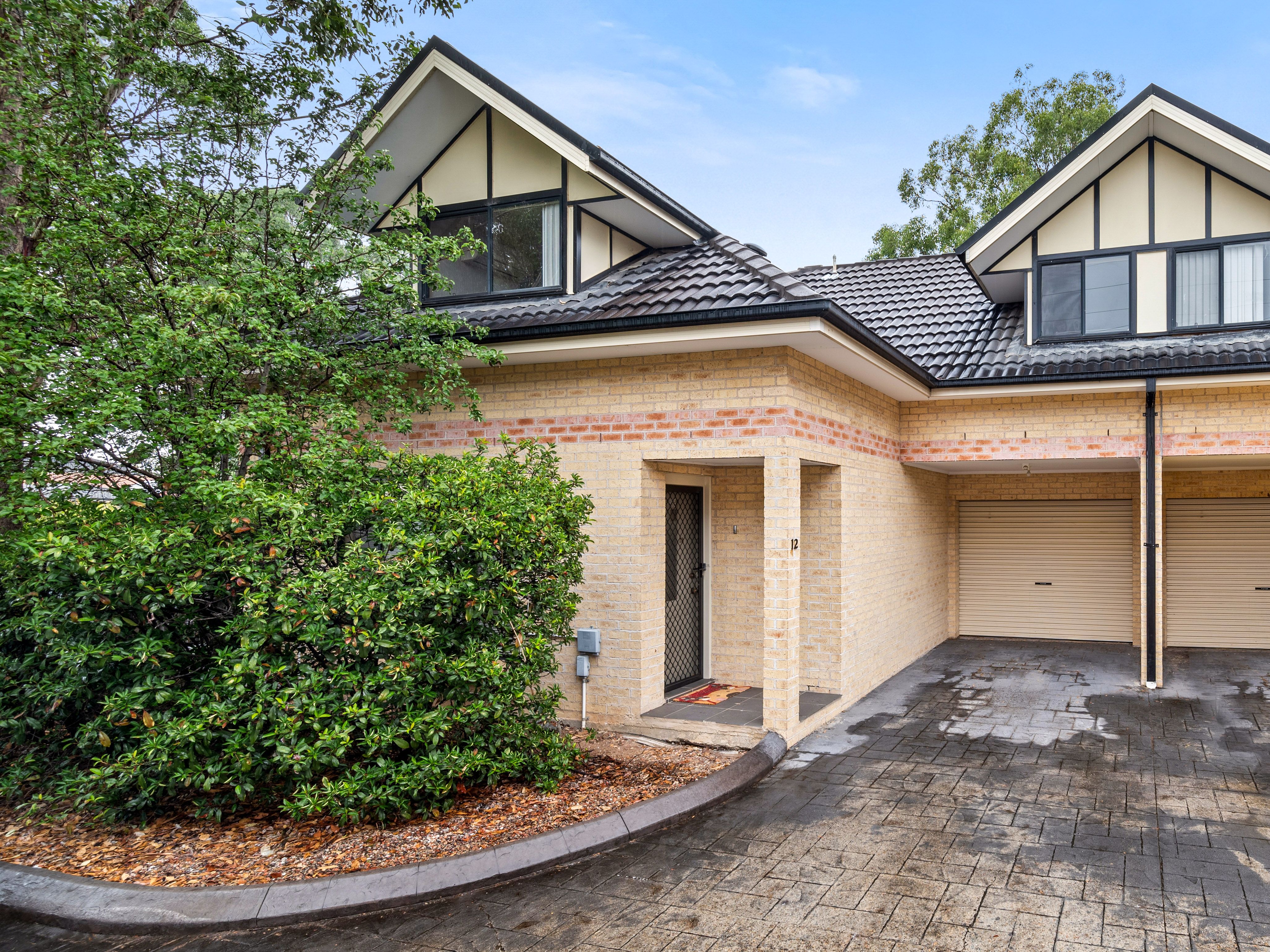 27 Barlow Street, Cambridge Park NSW 2747