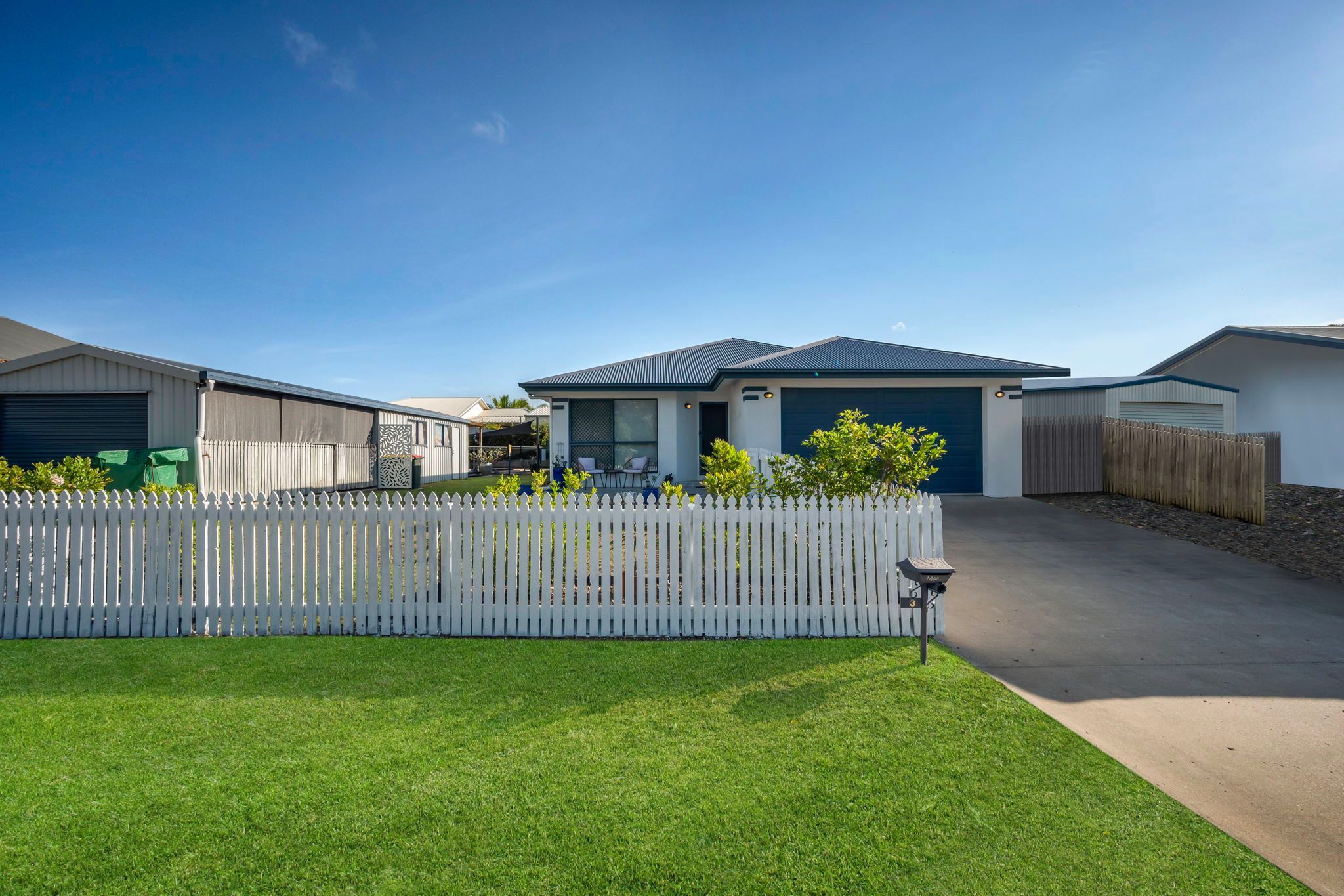 3 Clearwater Court, Bushland Beach QLD 4818