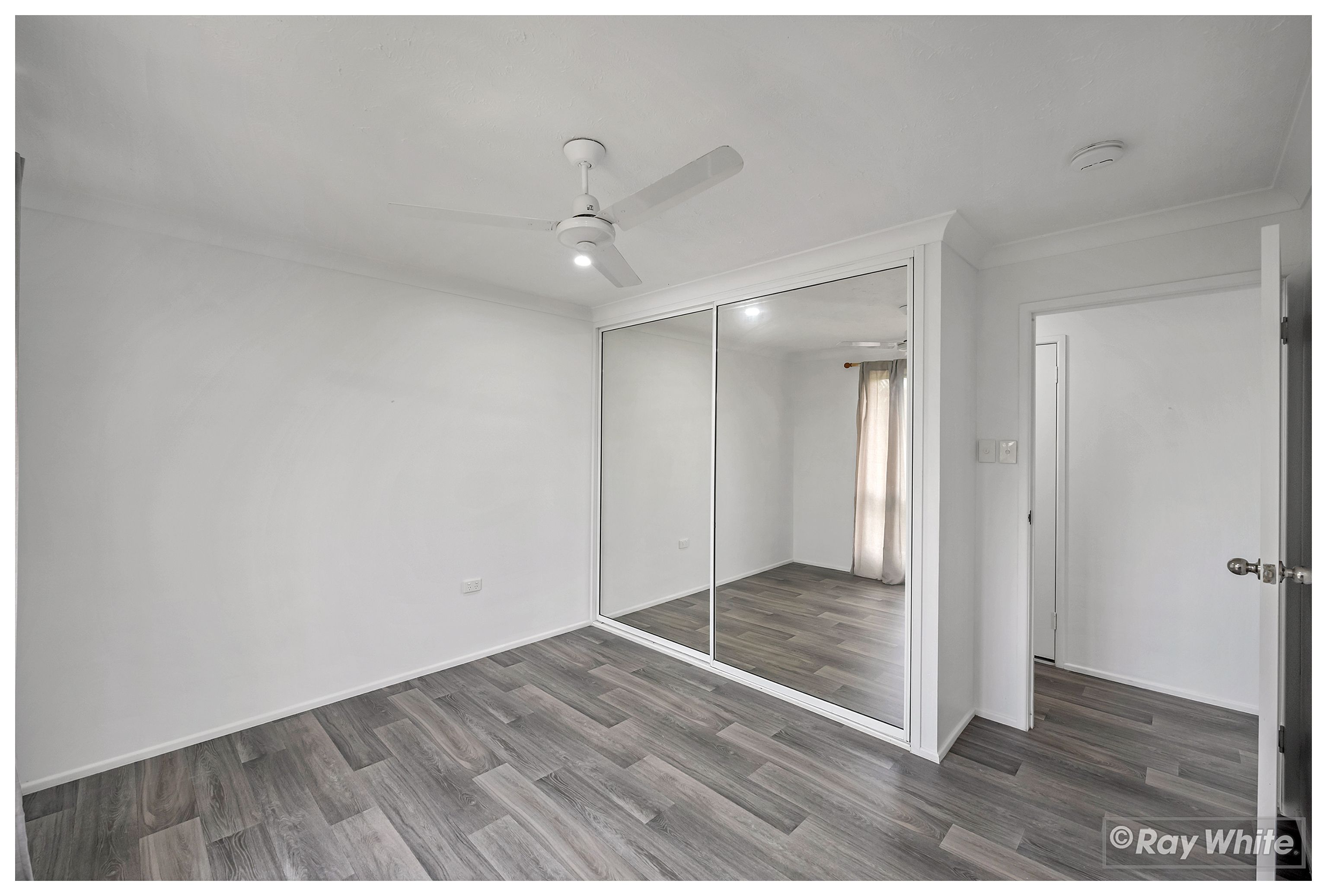 22 Pfitzemaier Street — photo 17 of 29