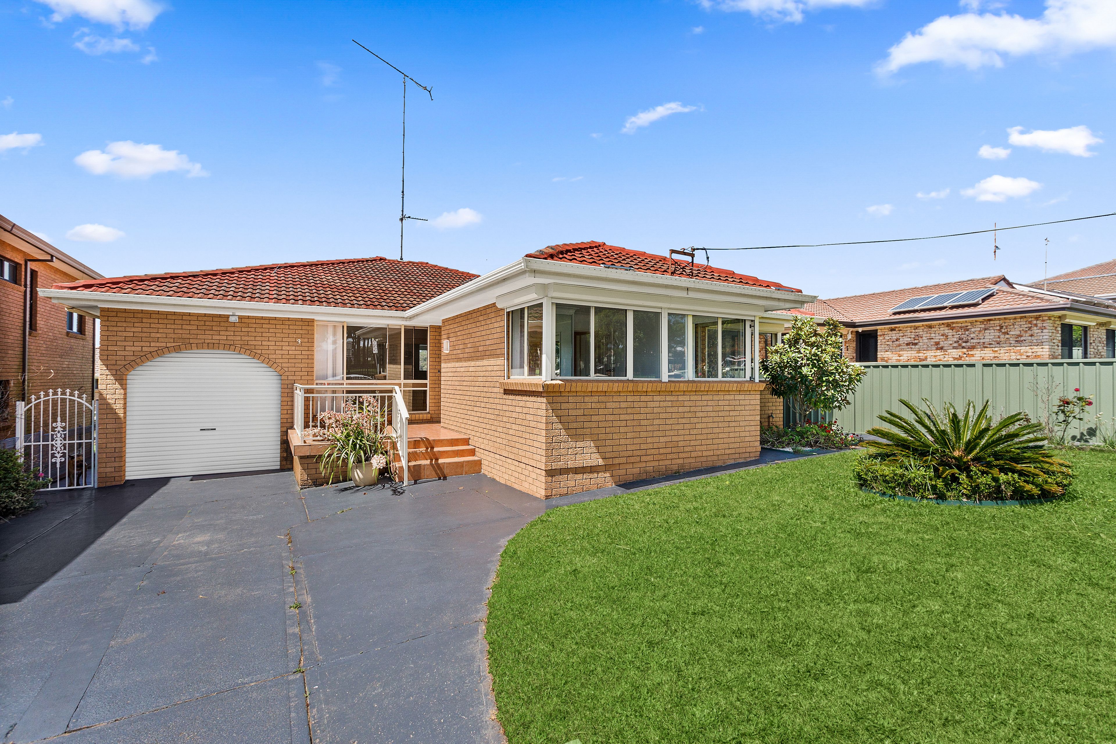 3 Hunter Street, Barrack Heights NSW 2528