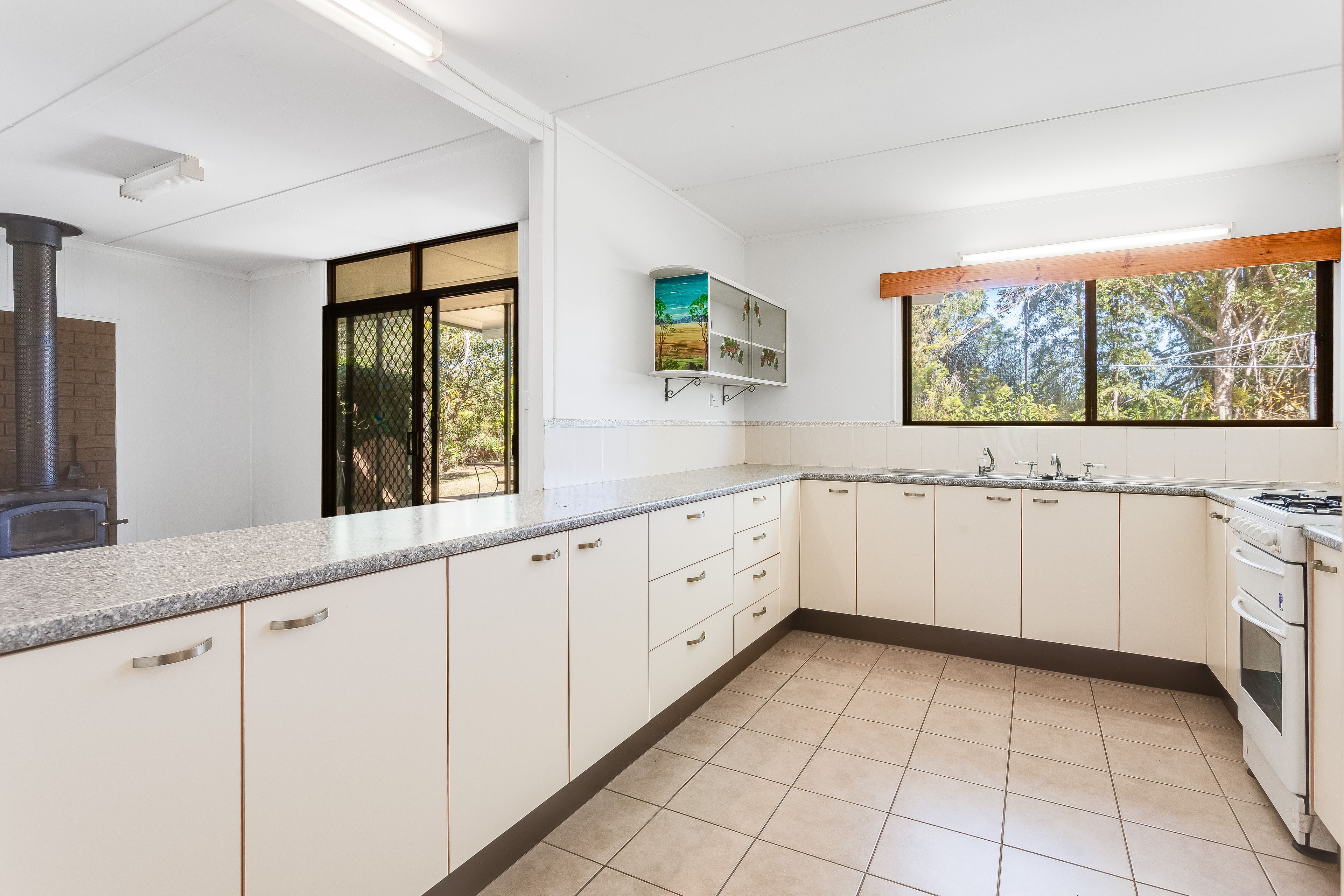 44 Boscoe Road — photo 4 of 25
