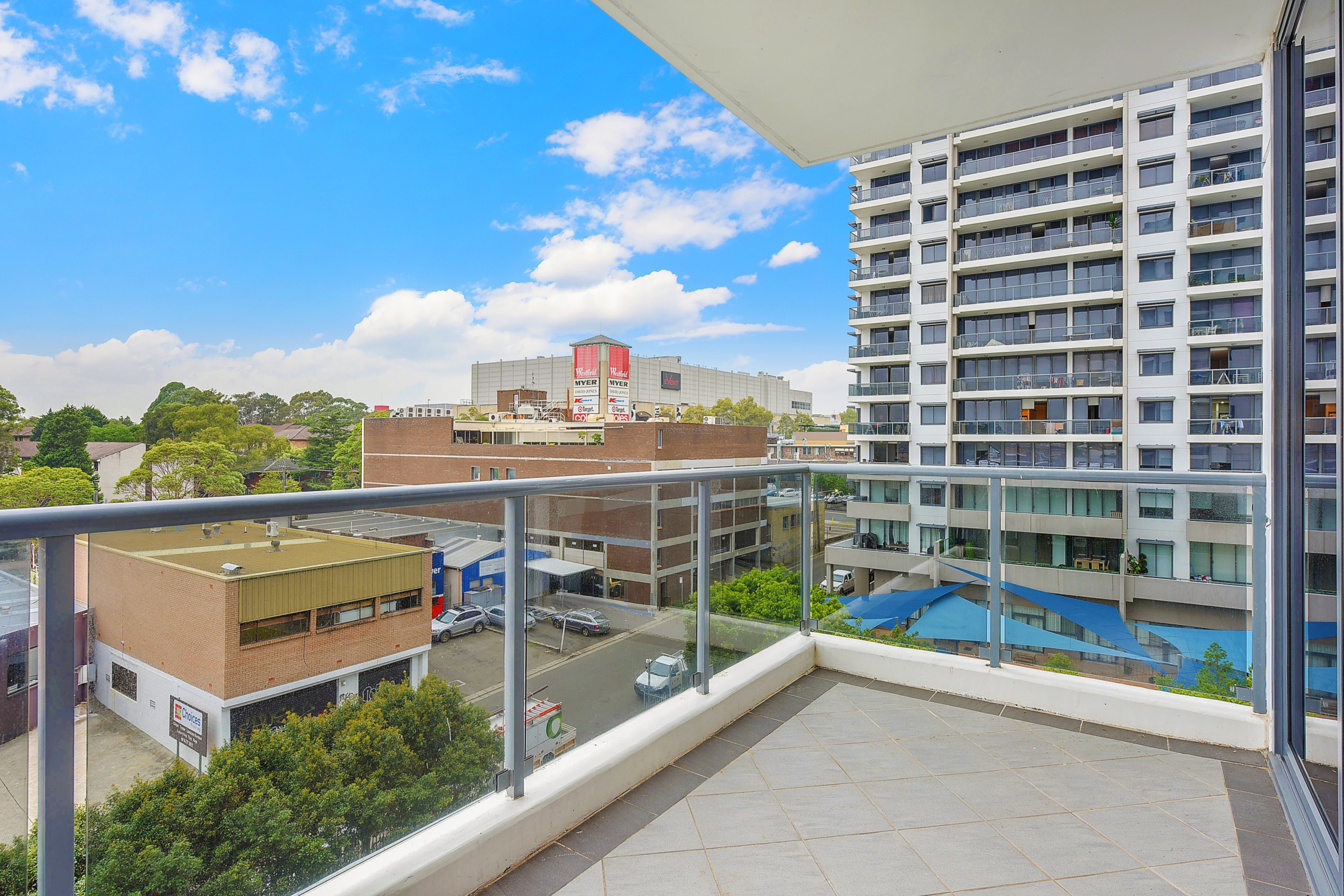 910/88-90 George Street, Hornsby, NSW 2077