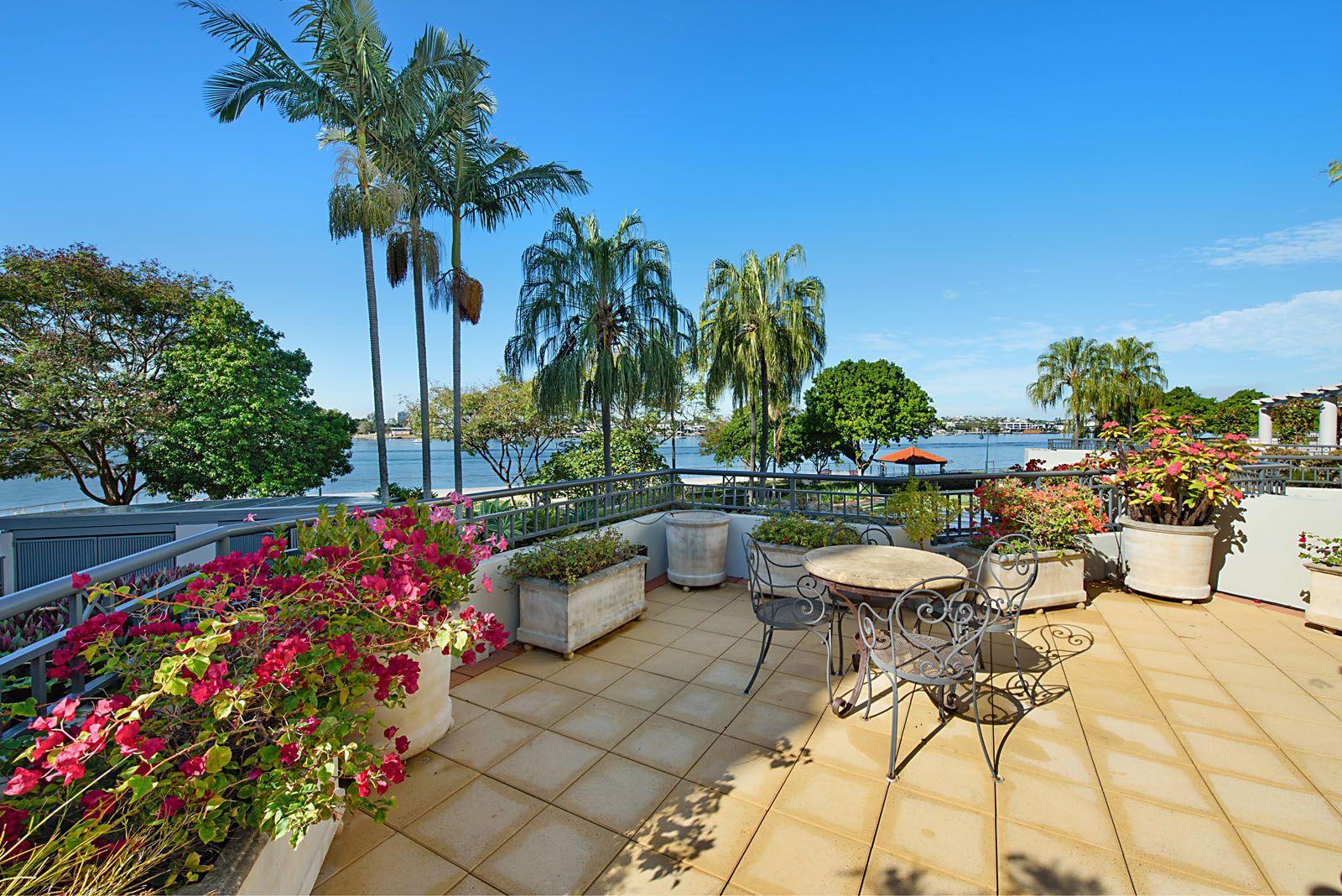 45A NEWSTEAD Terrace, Newstead QLD 4006