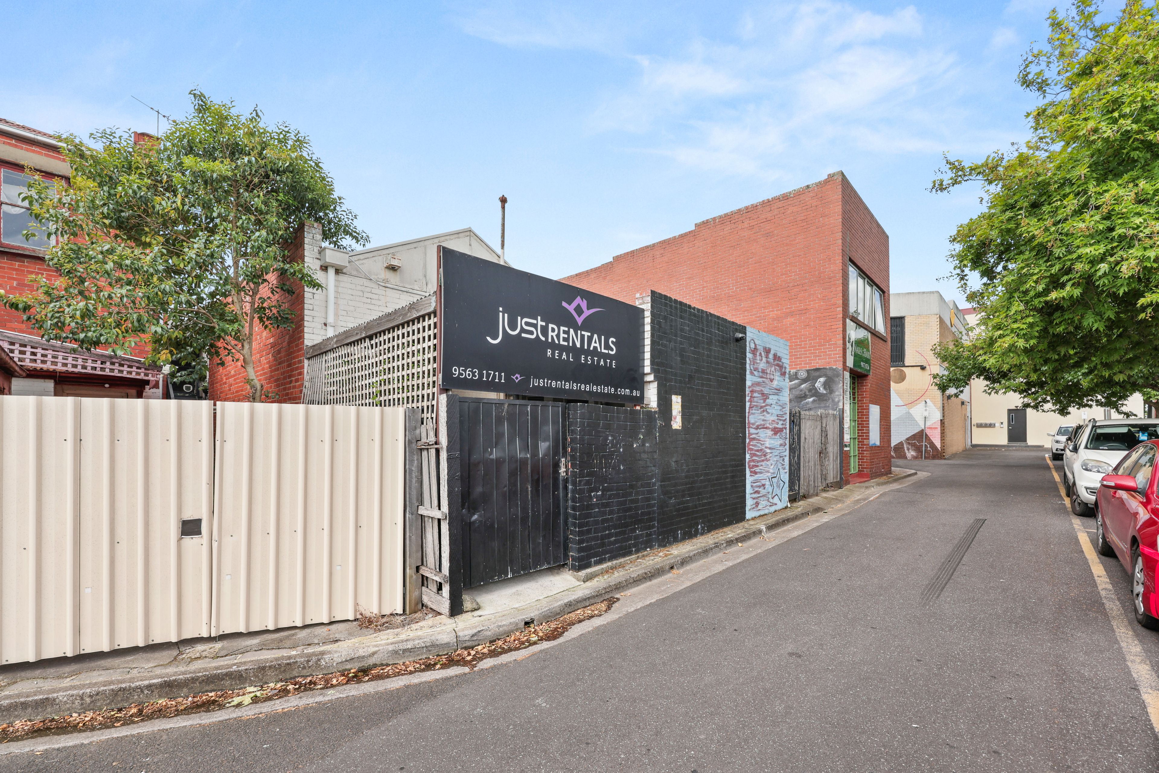 30 Atherton Road — photo 11 of 18