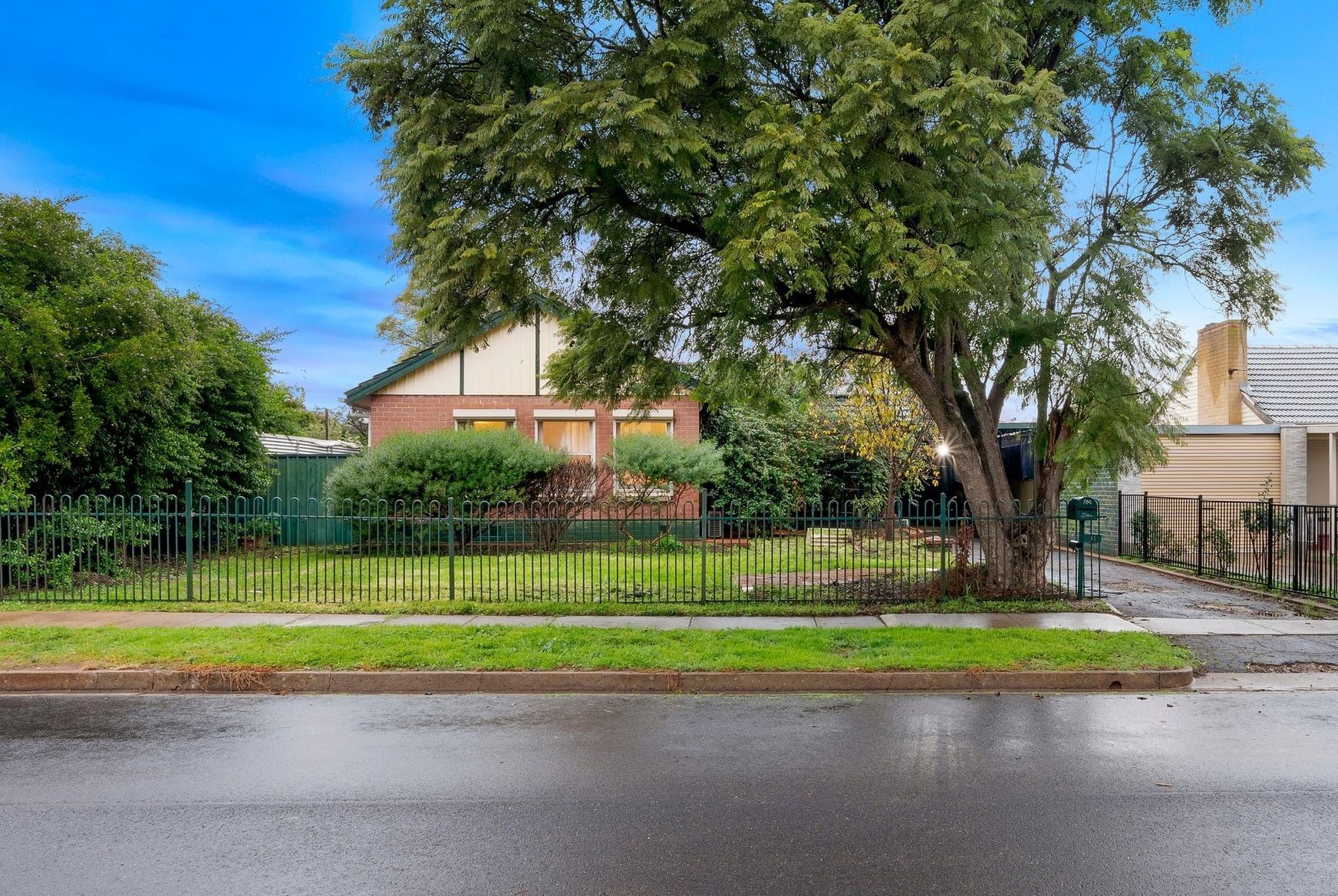 11 Argent Street — photo from Ray White Salisbury