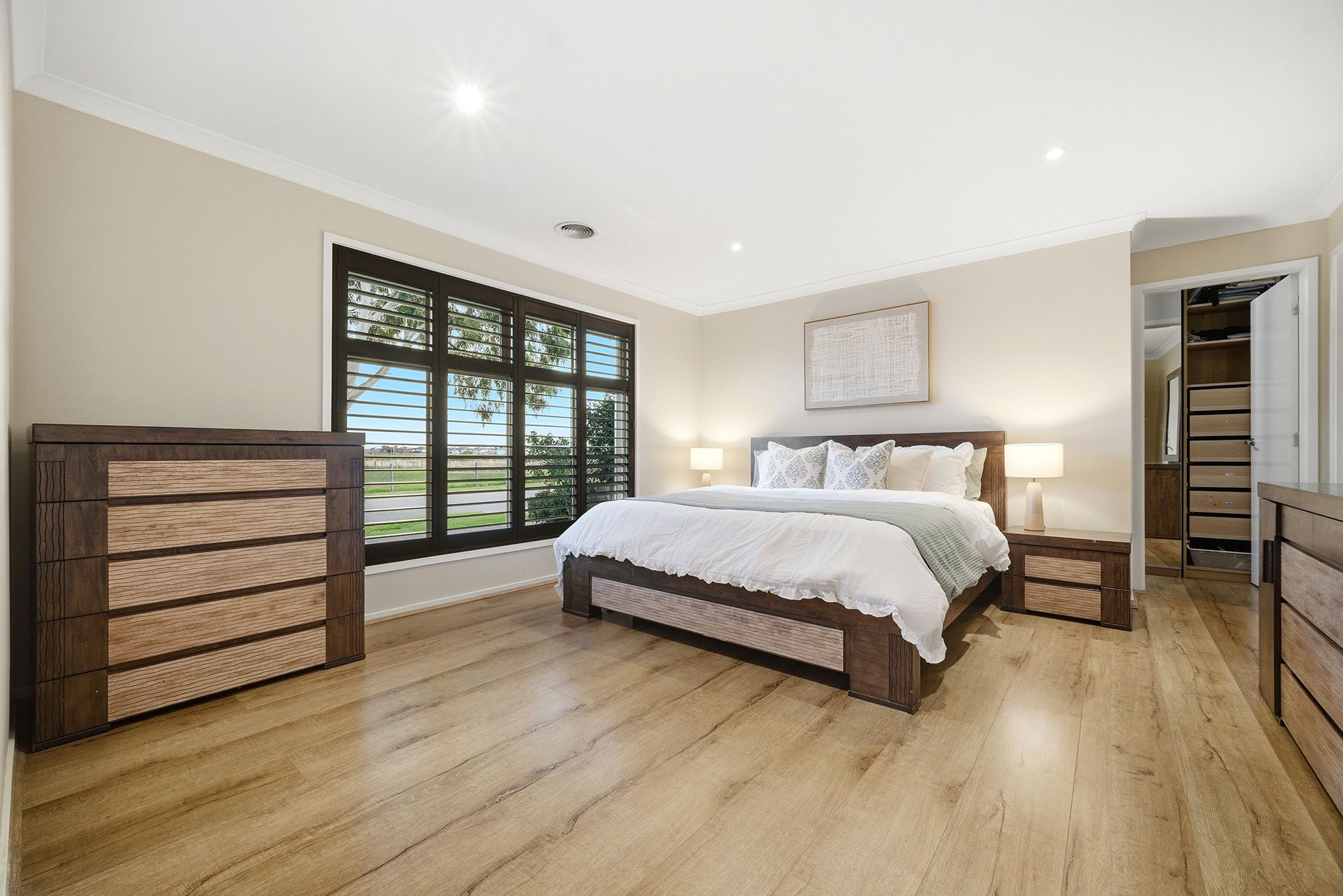 48 Hal Porter Terrace, Lynbrook, VIC 3975