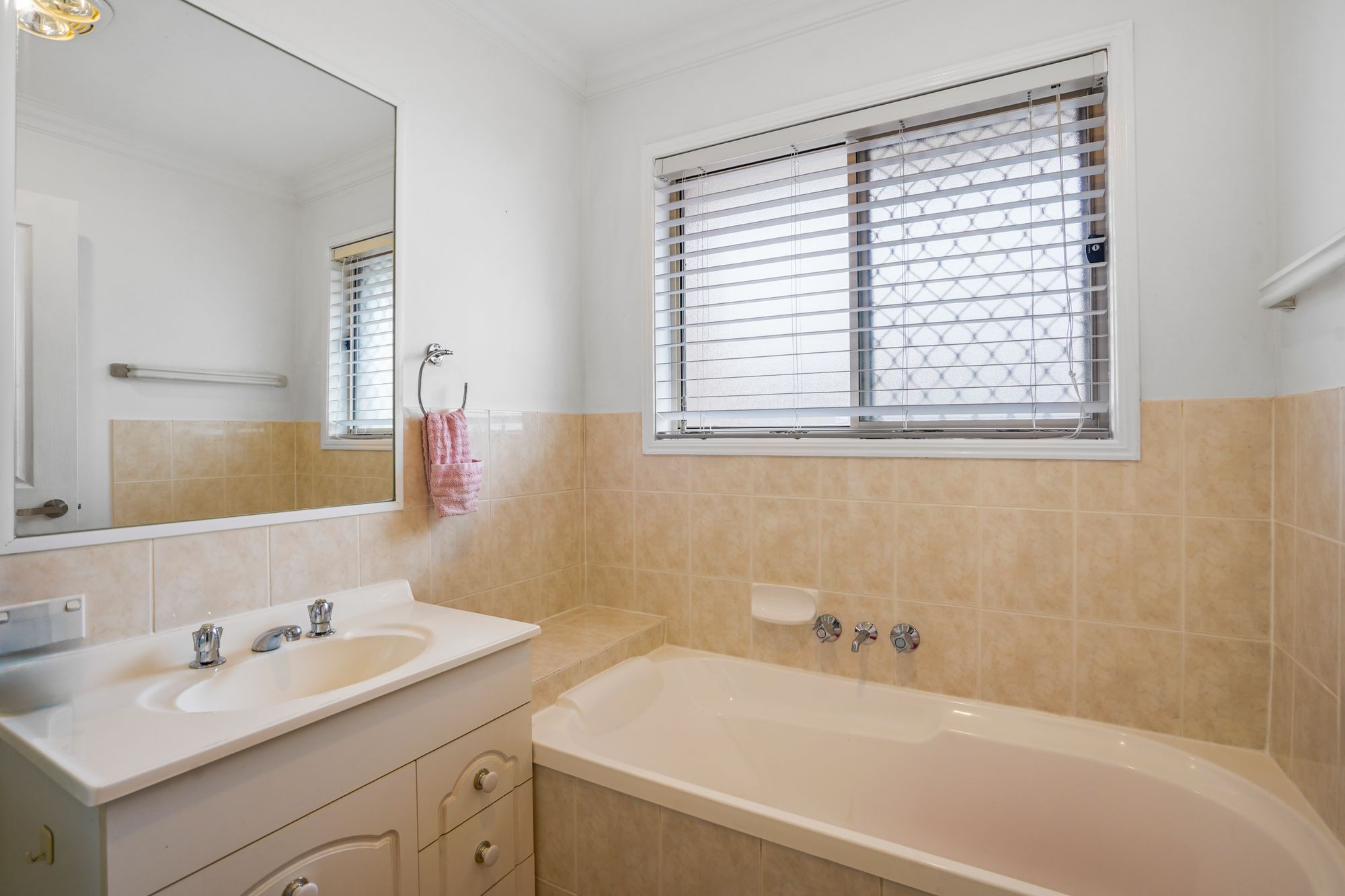 16 Faraday Court — photo 13 of 26