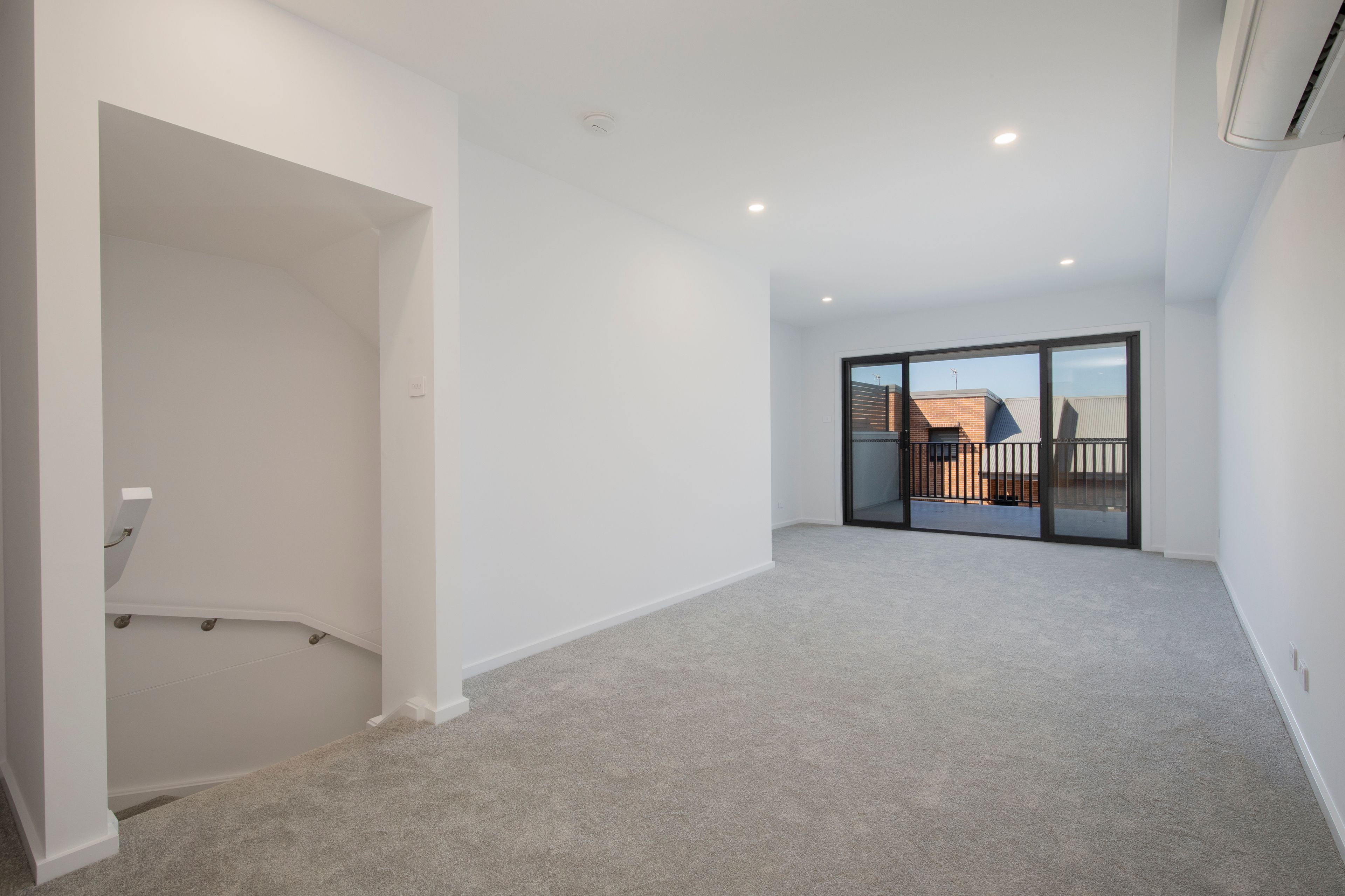 5/2 Corymbia Way — photo 4 of 15