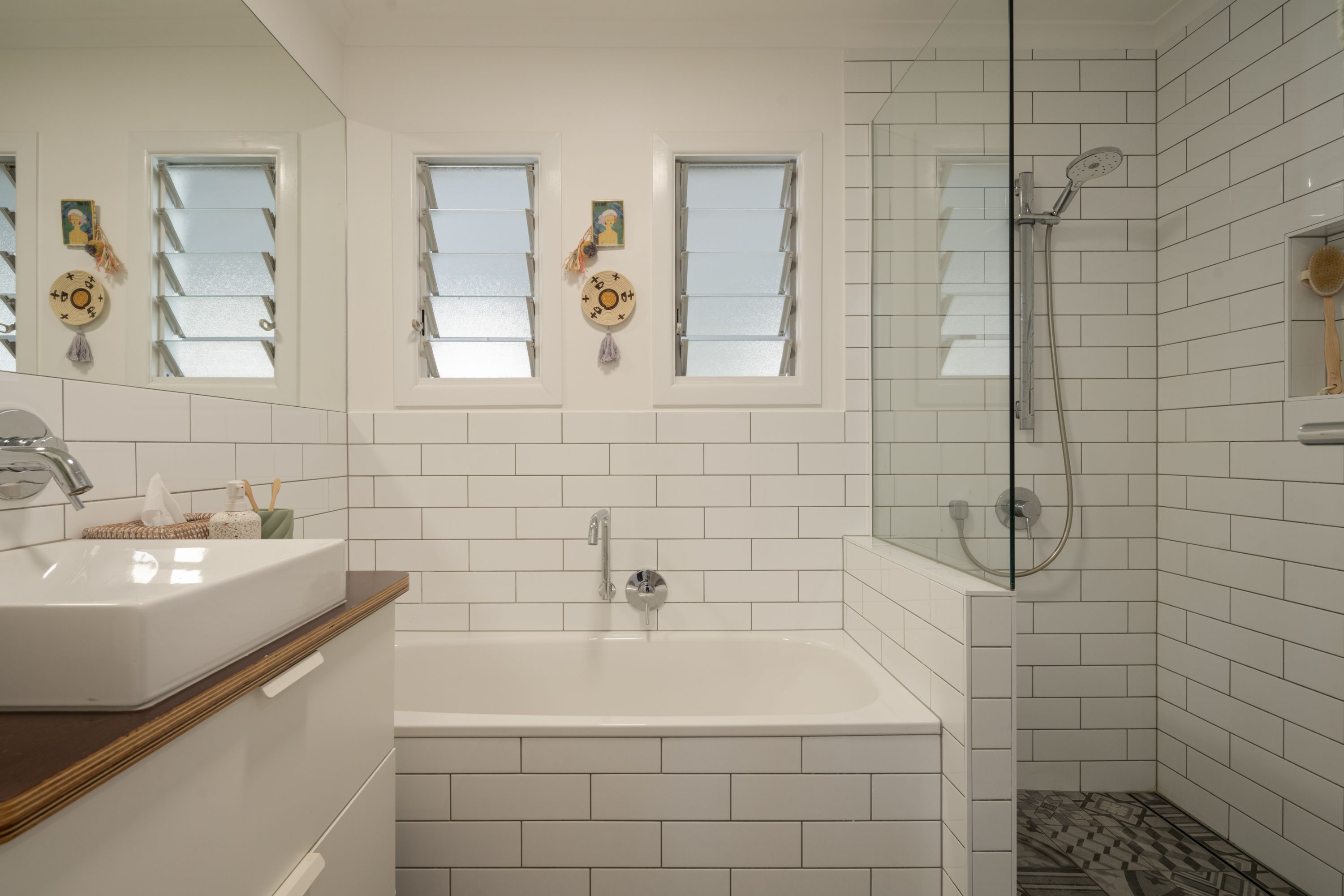 15 Almora Street — photo 10 of 12