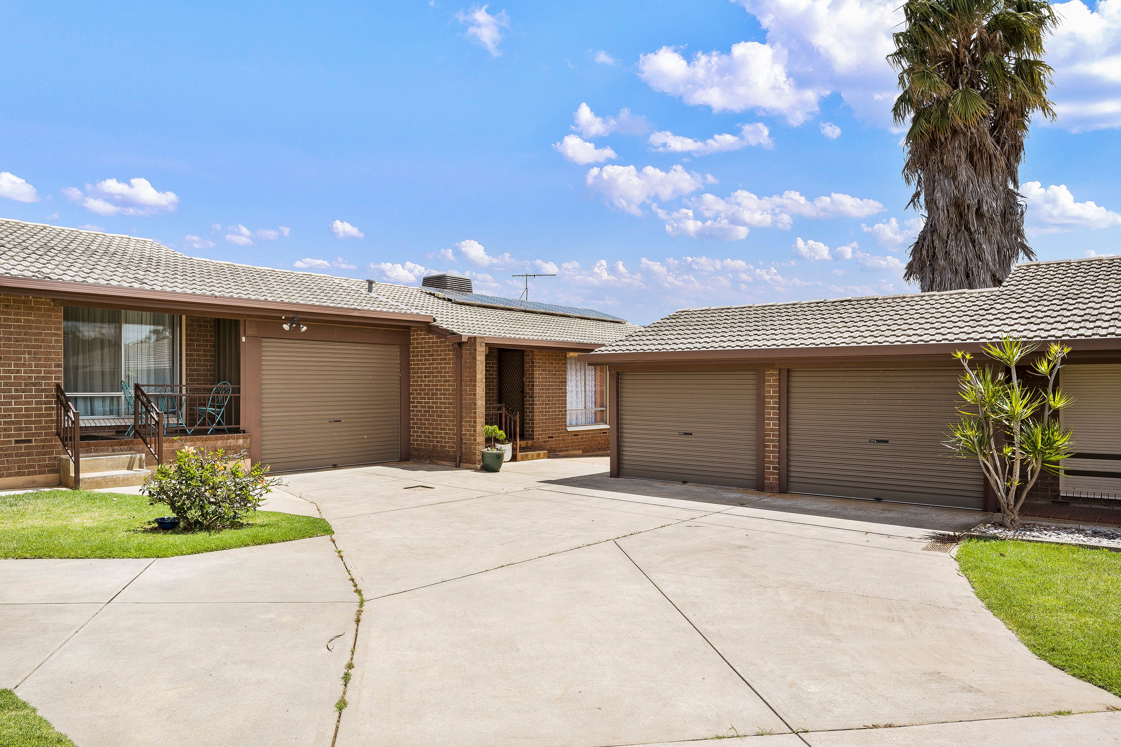 12 Riverside Court, Morphett Vale SA 5162