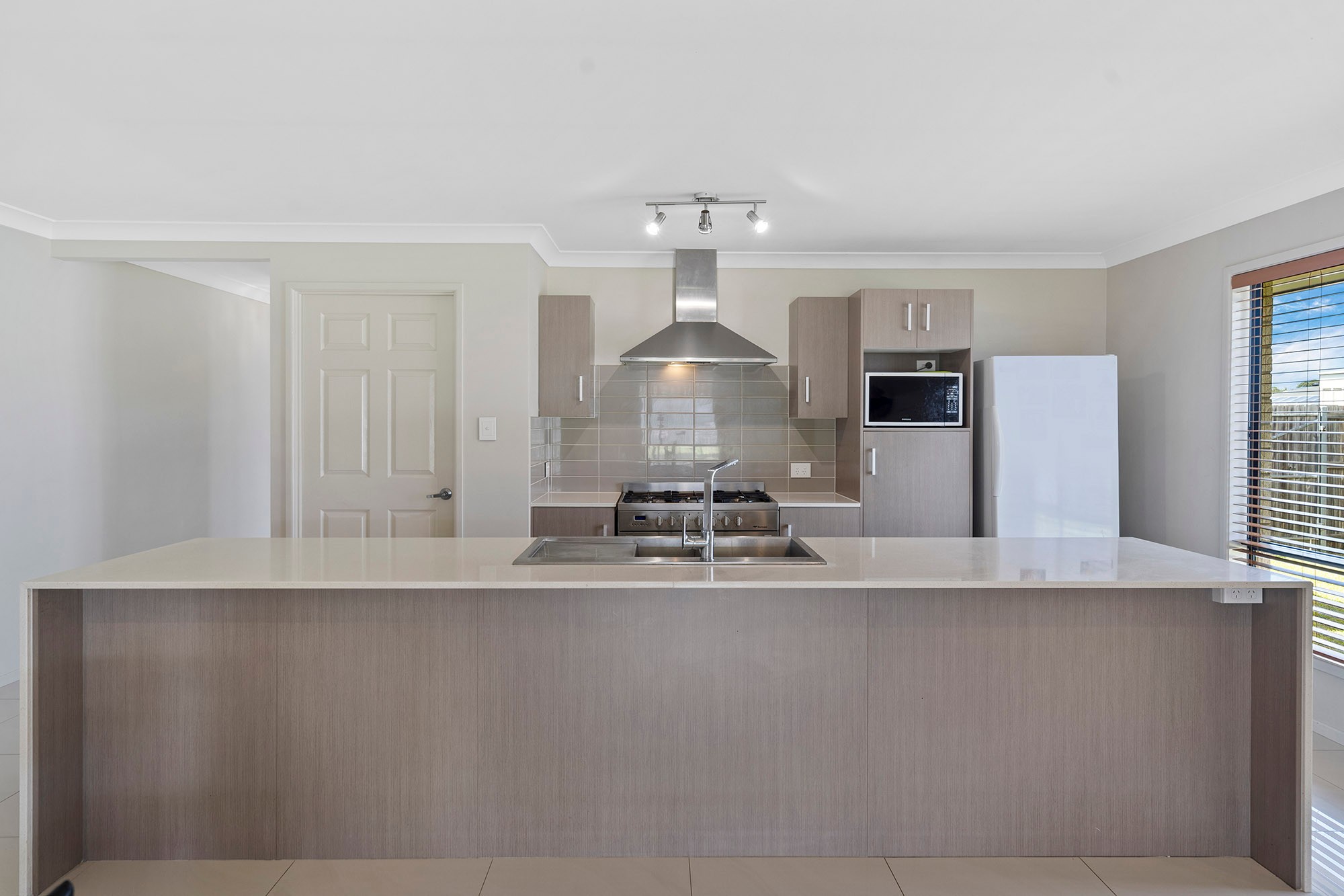 10 Sams Way, Marsden, QLD 4132