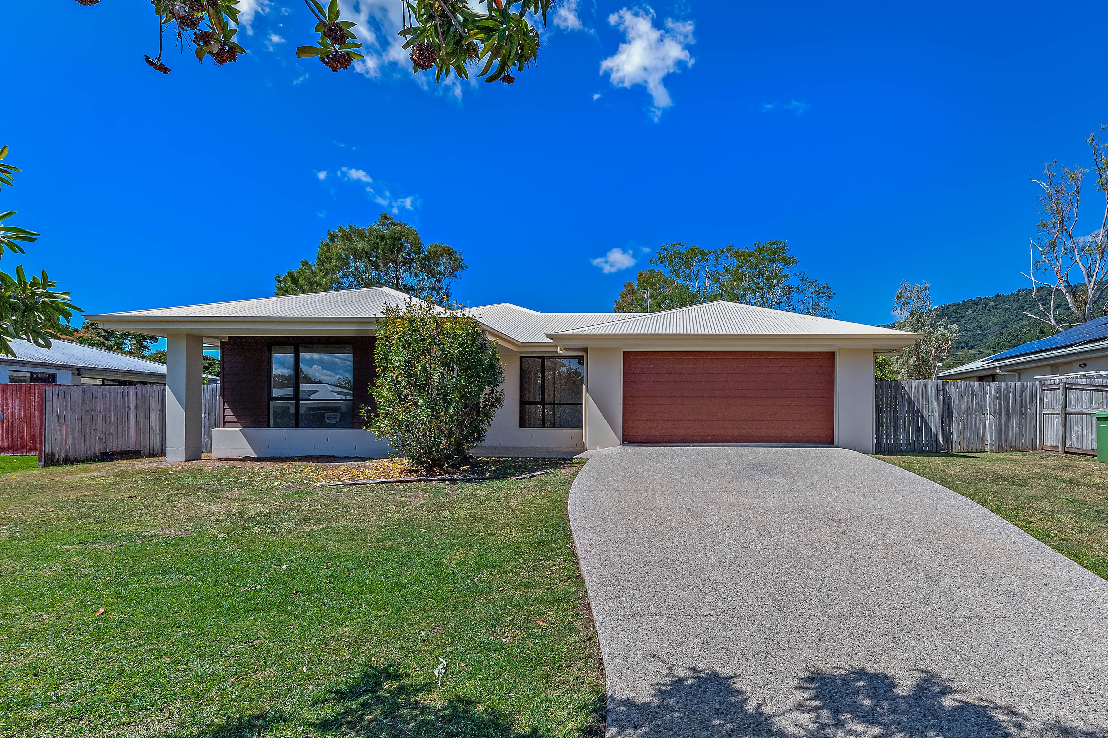 71 Macarthur Drive, Cannonvale, QLD 4802