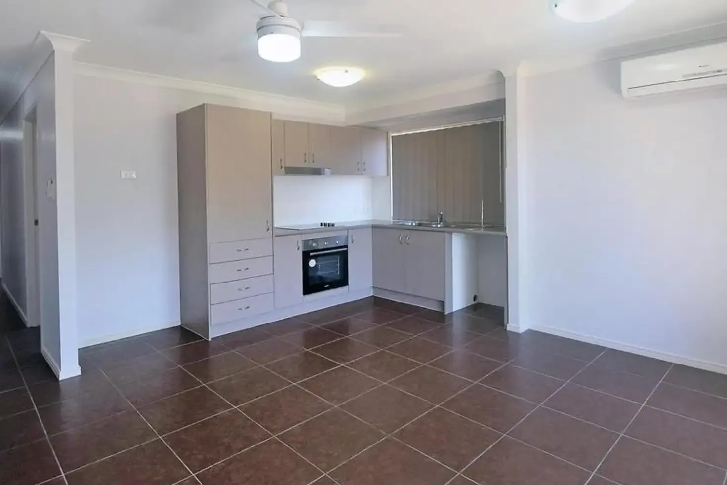 2/8 Wattle Grove, Boronia Heights, QLD 4124