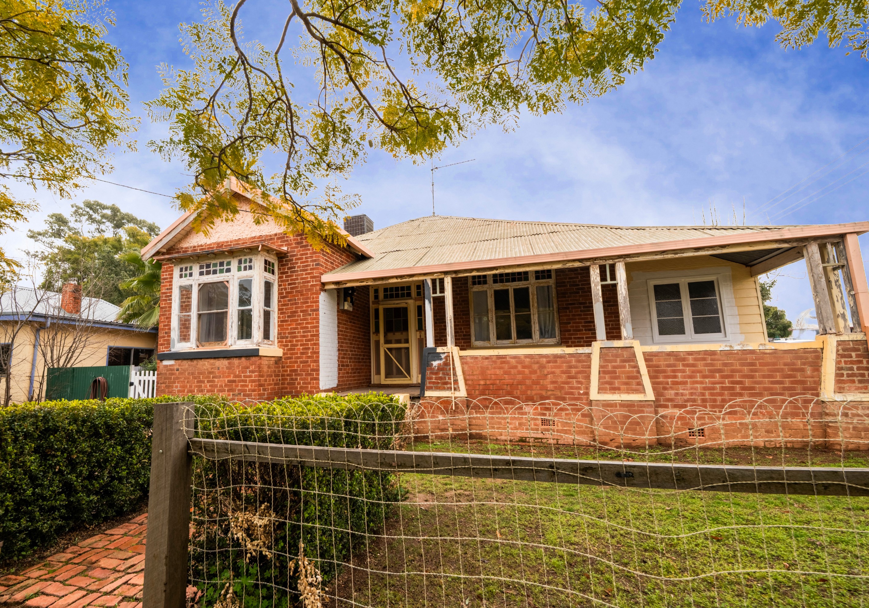 2 Oswin Street, Parkes, NSW 2870