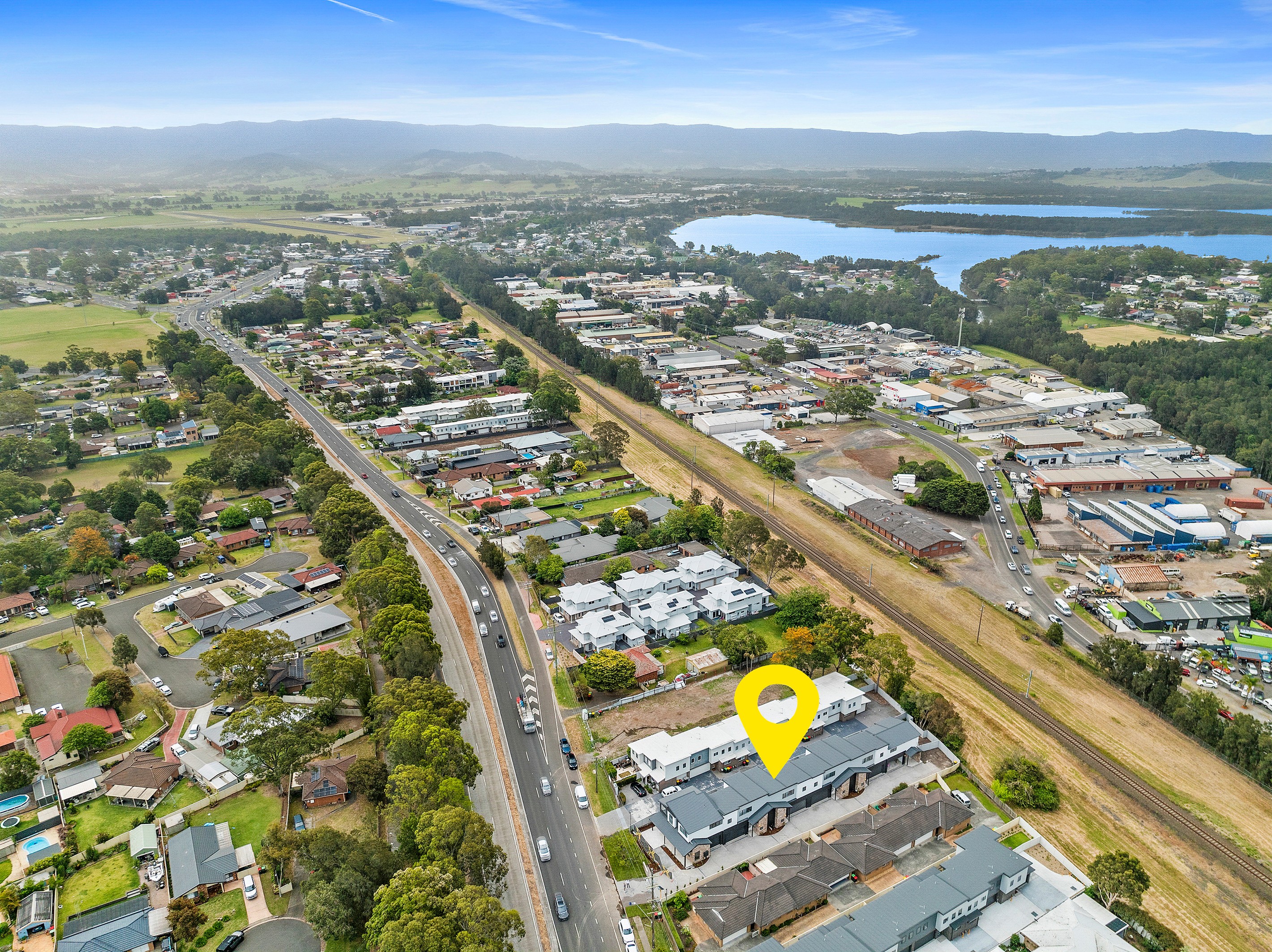 4/341 Princes Highway, Albion Park Rail, NSW 2527