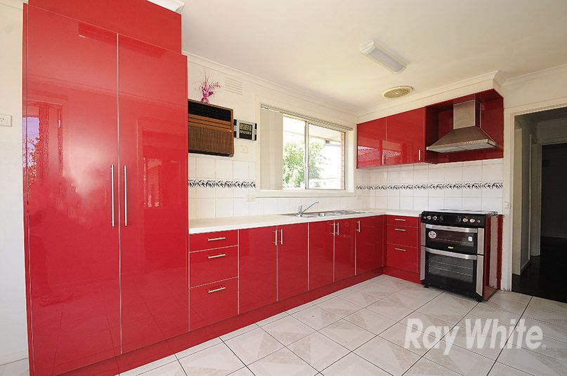5 Grayling Crescent, Keysborough, VIC 3173