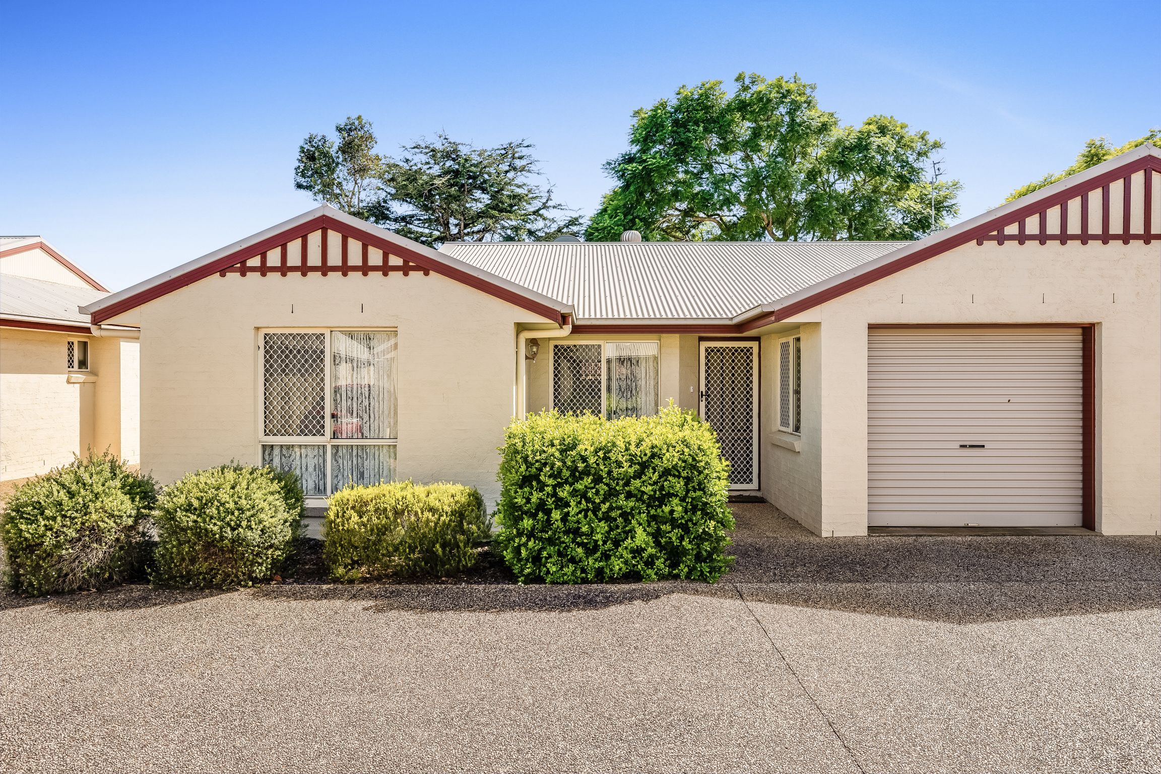 1 Cox Street, Wilsonton QLD 4350