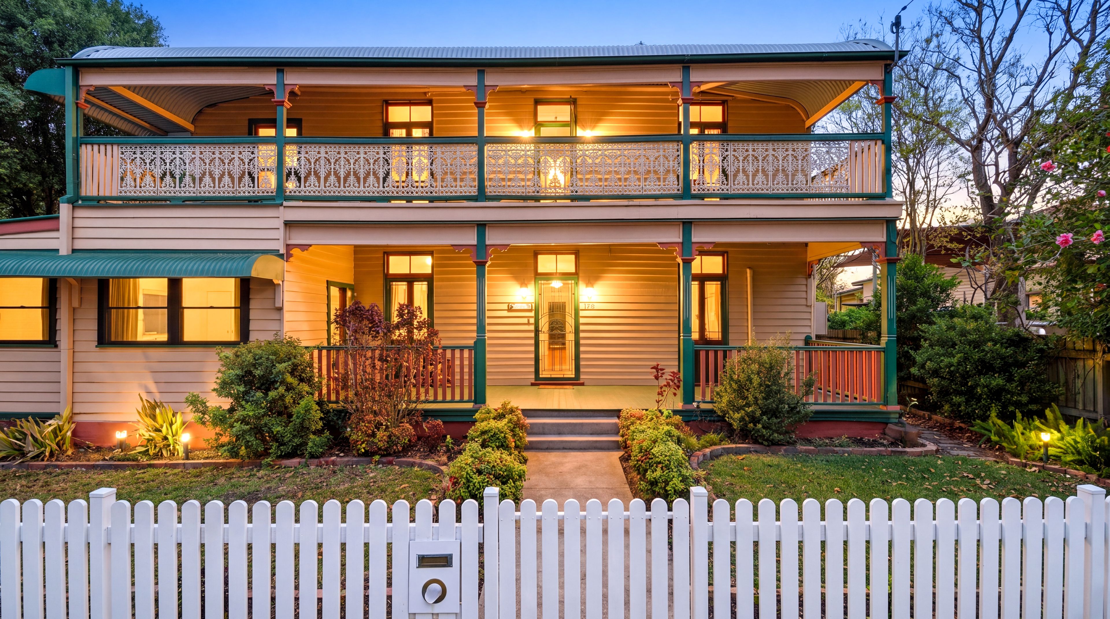 165 Fitzroy Street — photo 4 of 30