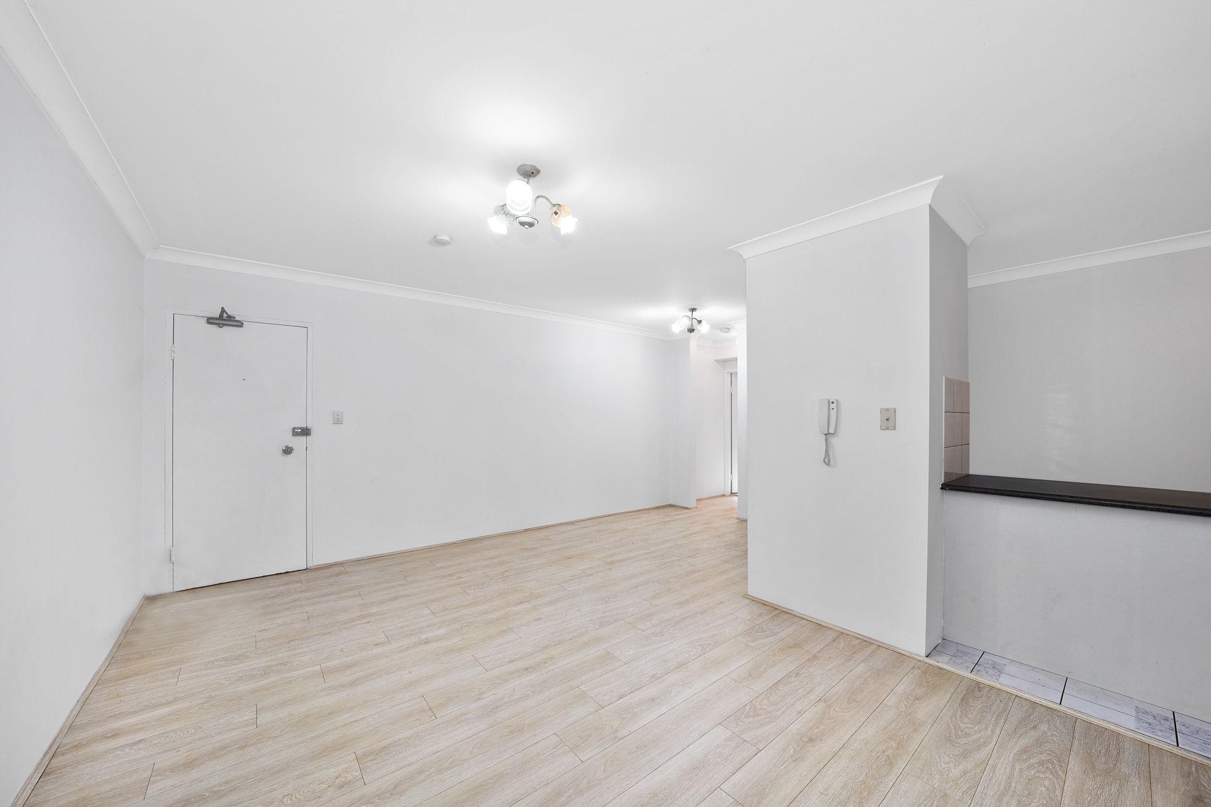 58/39 Dangar Place — photo 3 of 8