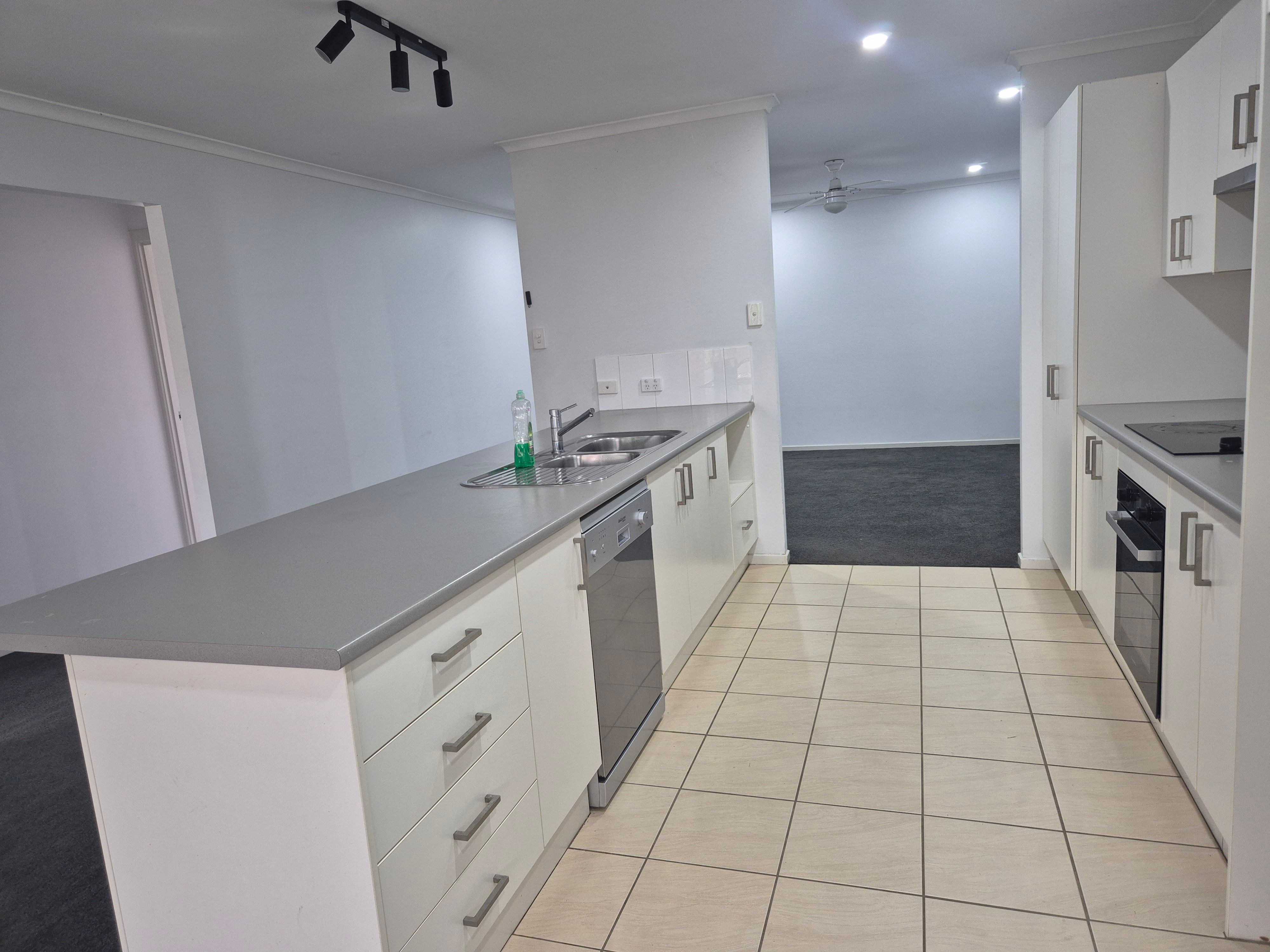 17 Kauri Street — photo 3 of 15
