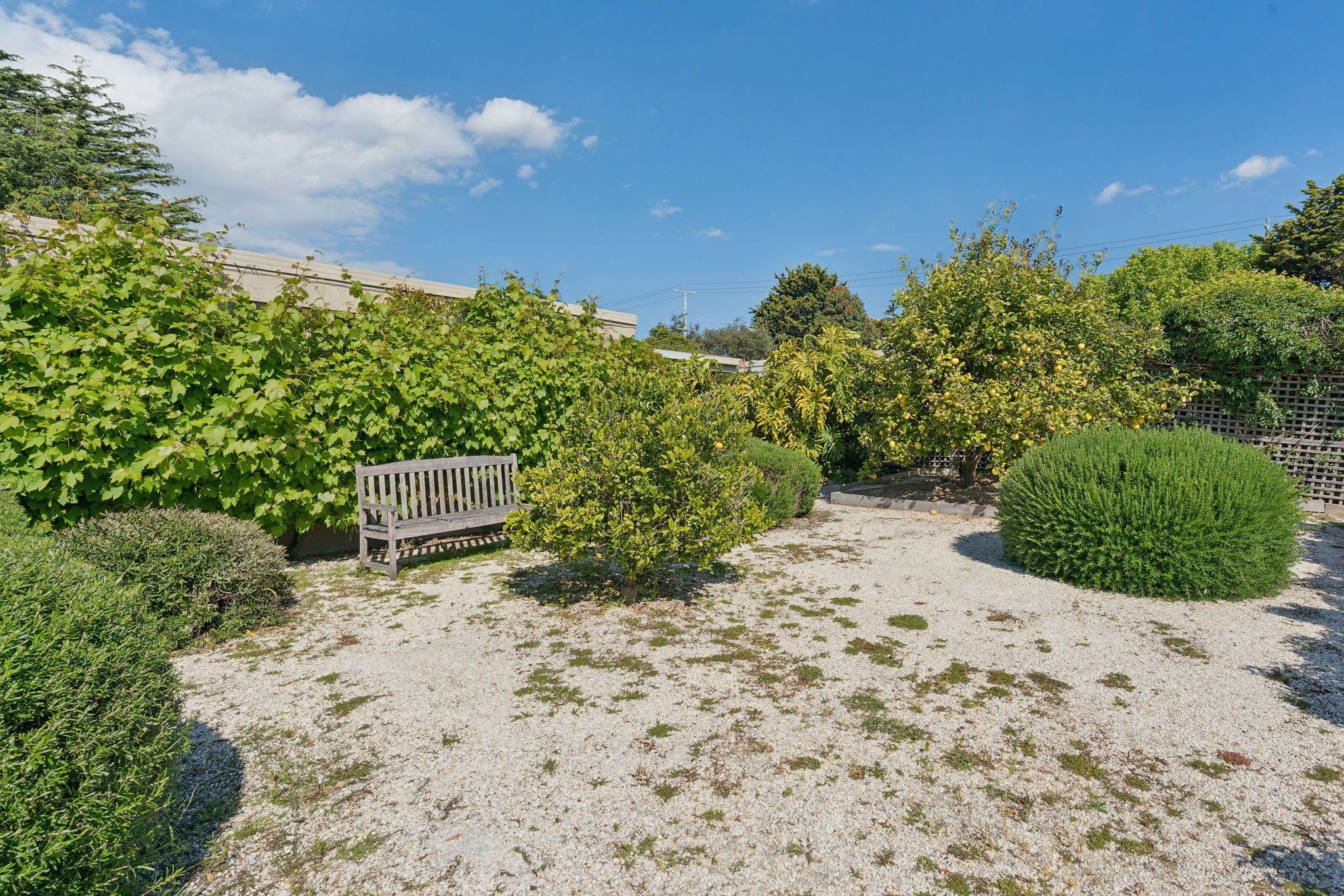30 Banksia Place — photo 11 of 15