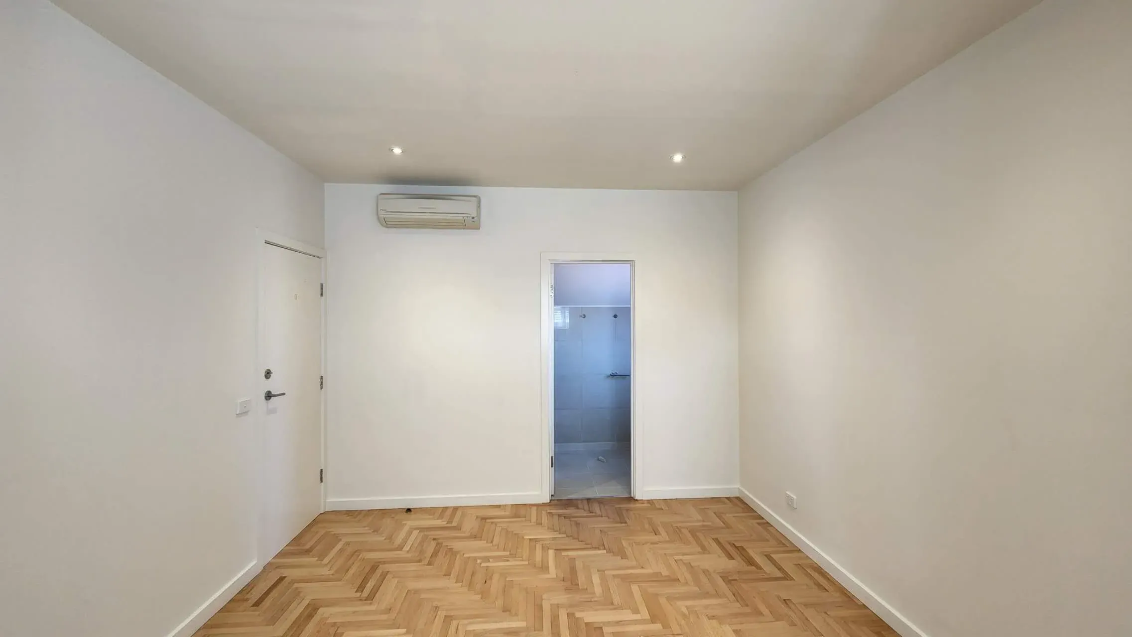2A Vale Street — photo 9 of 12