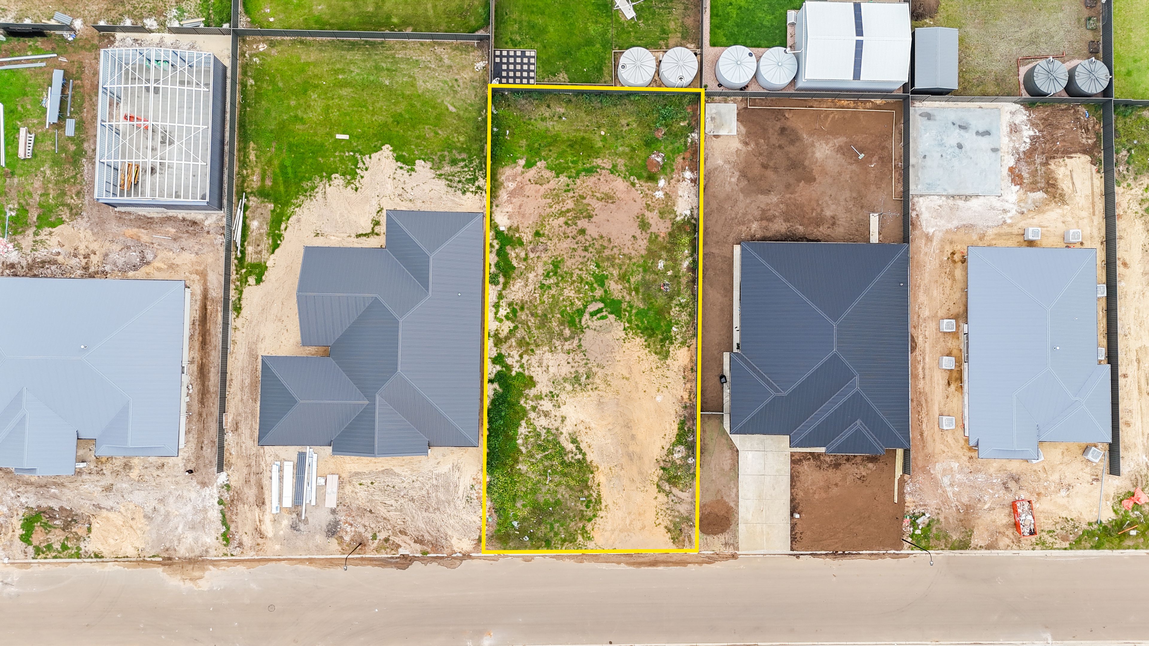 14 Oliver Drive — photo 3 of 6
