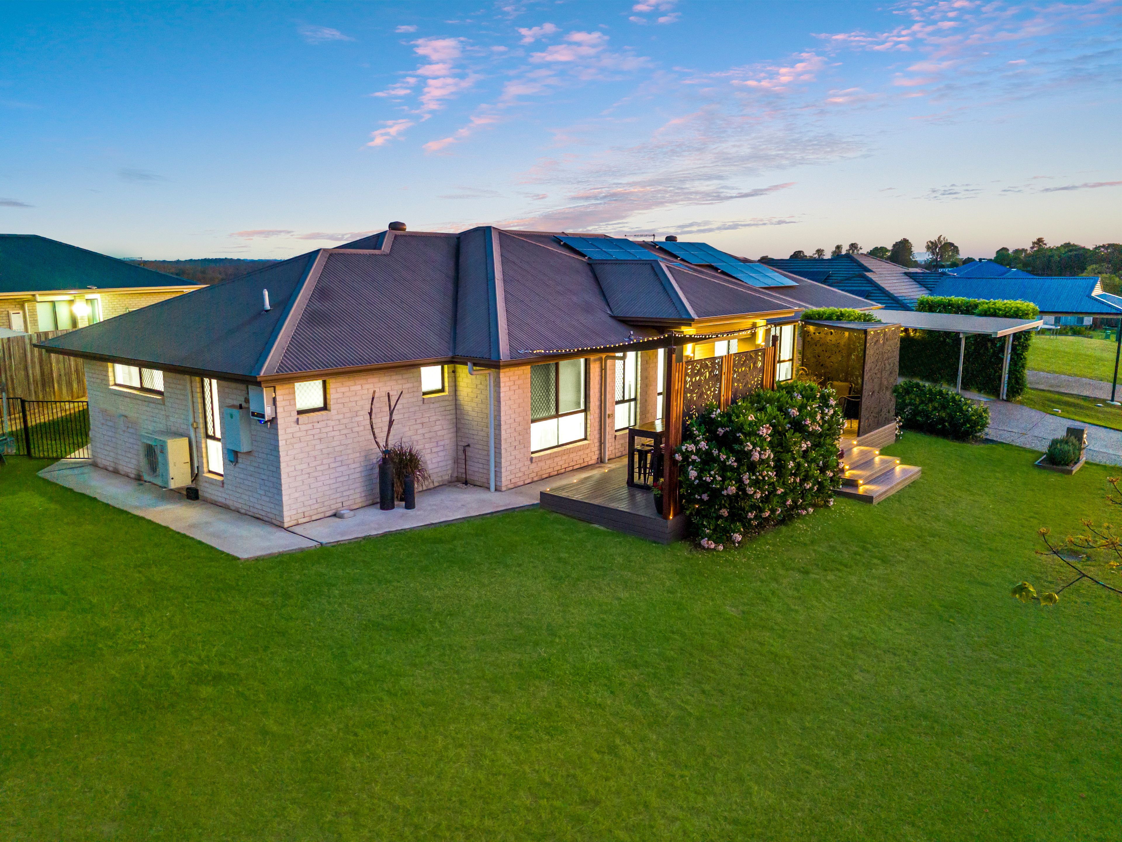 1 Shadywood Drive, Fernvale, QLD 4306