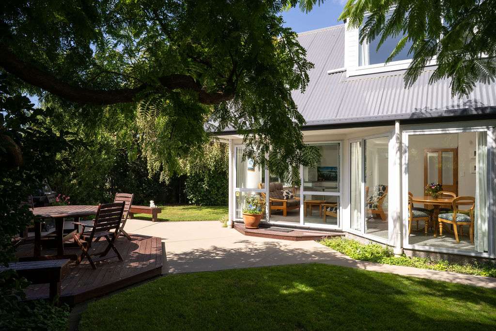 82A Withells Road photo 34