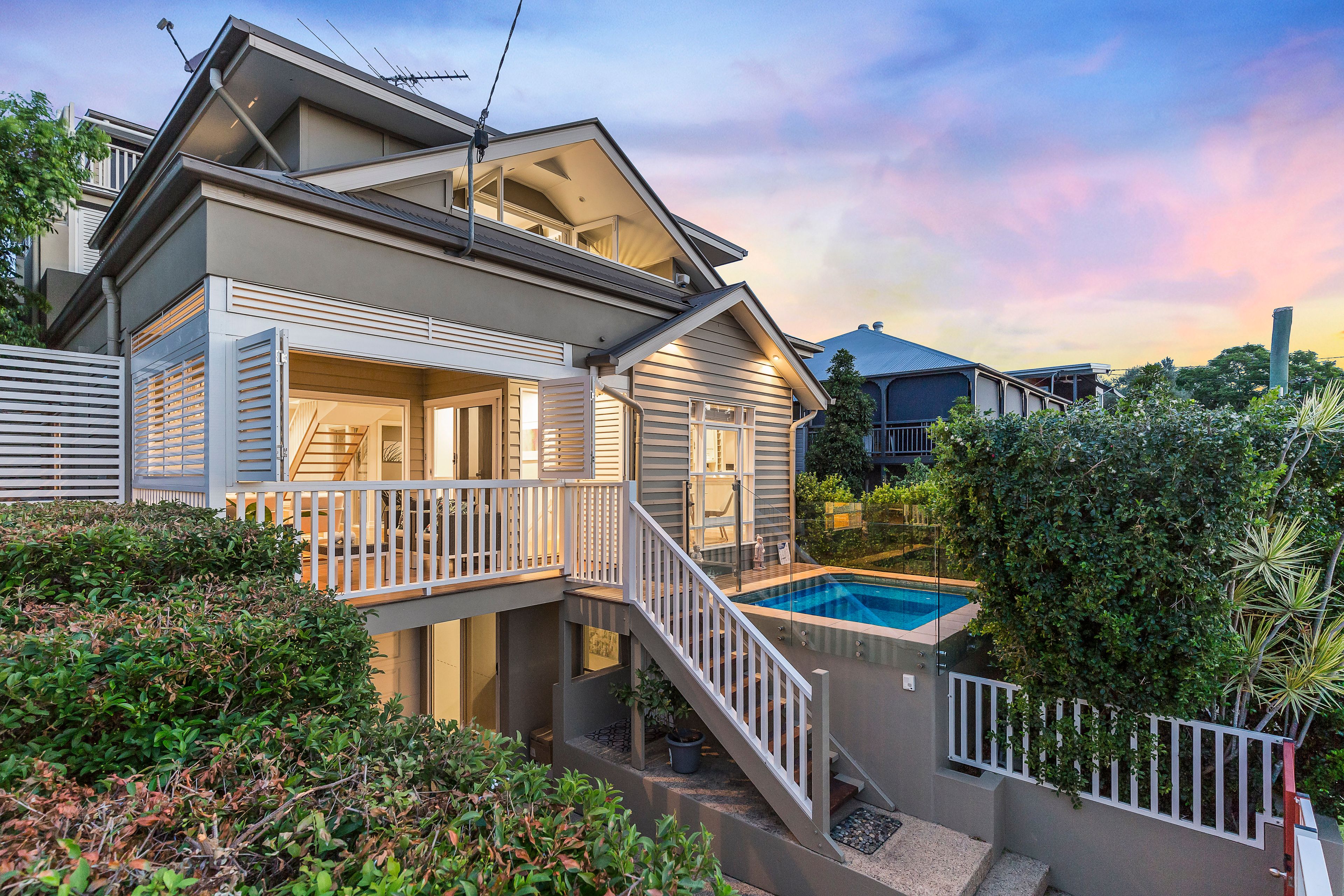 53B Thackeray Street, Norman Park QLD 4170