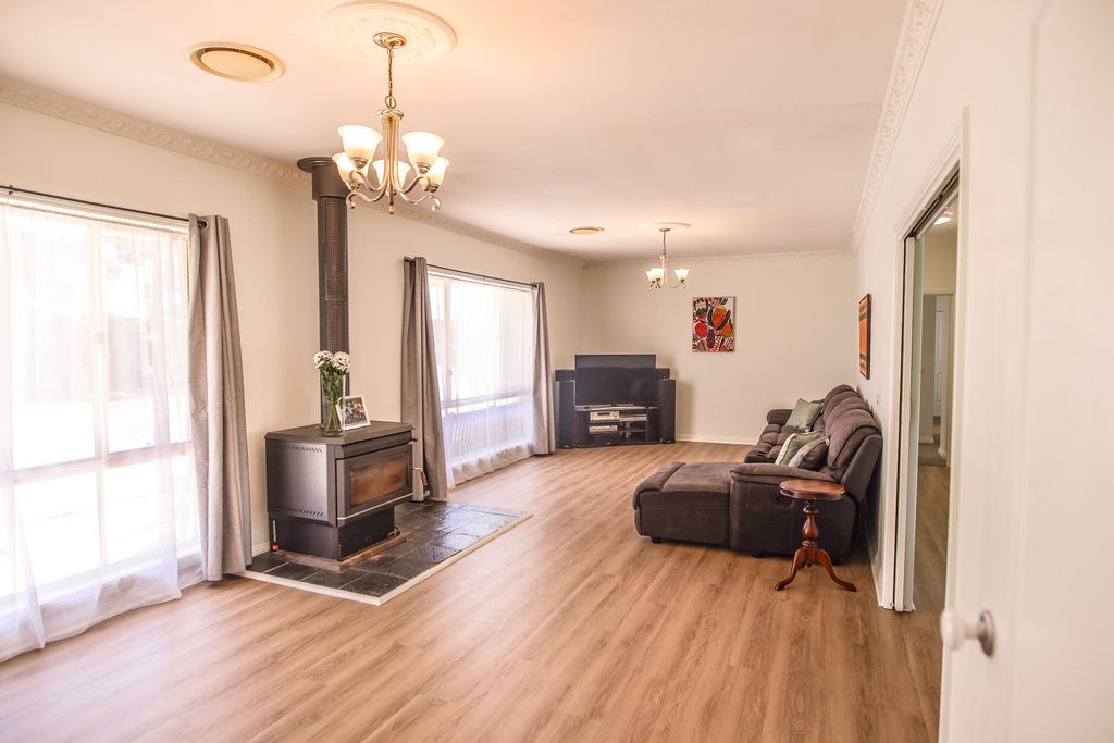 133-137 Hetherington Street, Deniliquin, NSW 2710