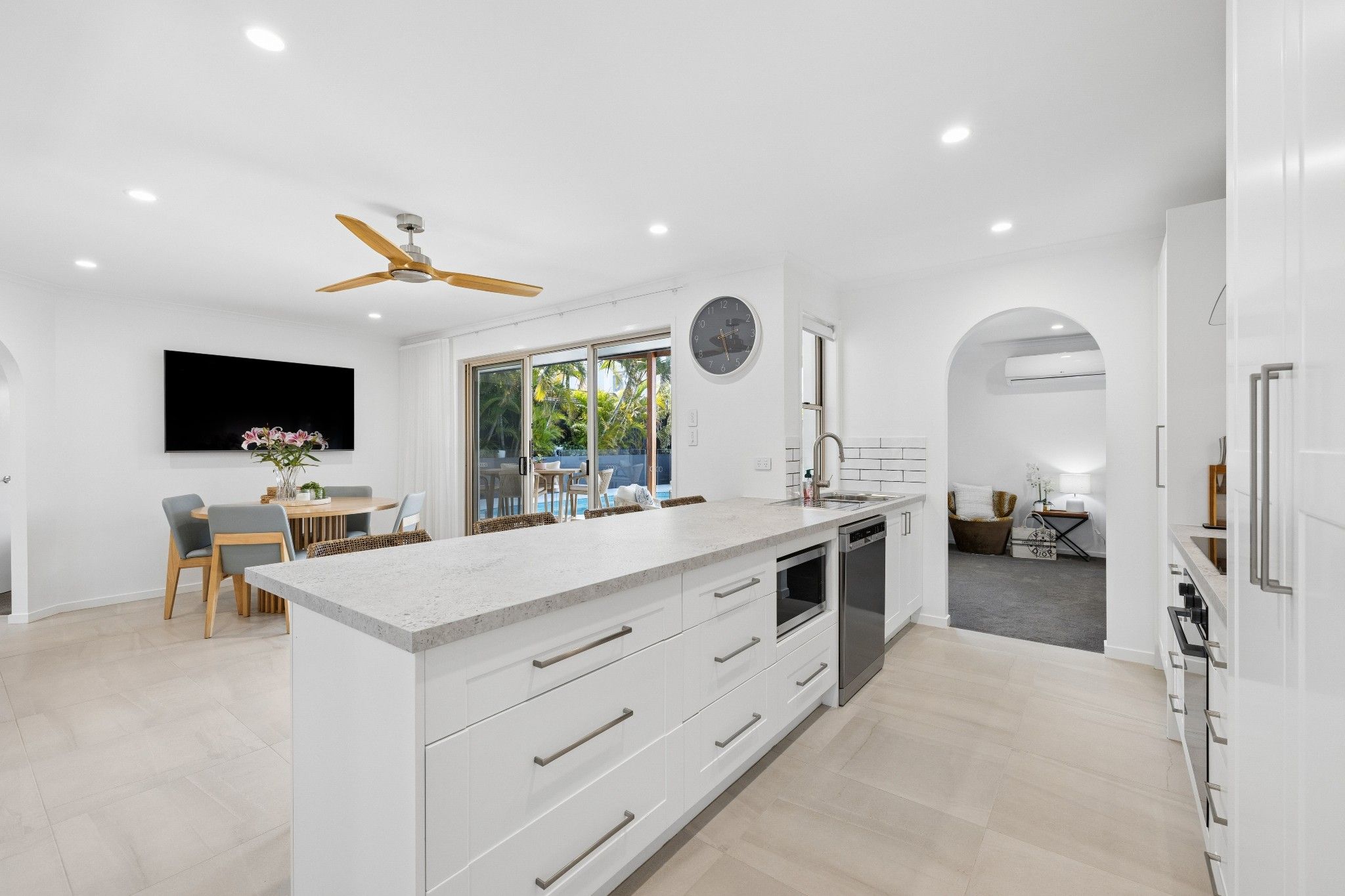 3 Maleny Place — photo 3 of 30