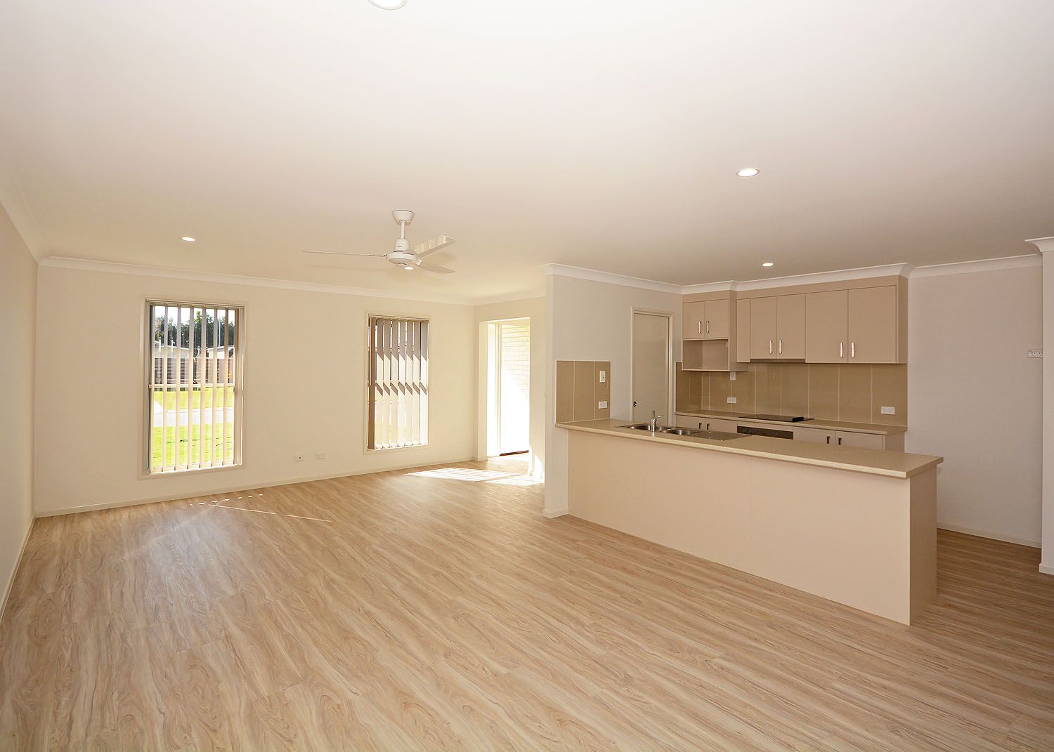 2/8 Cheellii Court, Burrum Heads, QLD 4659