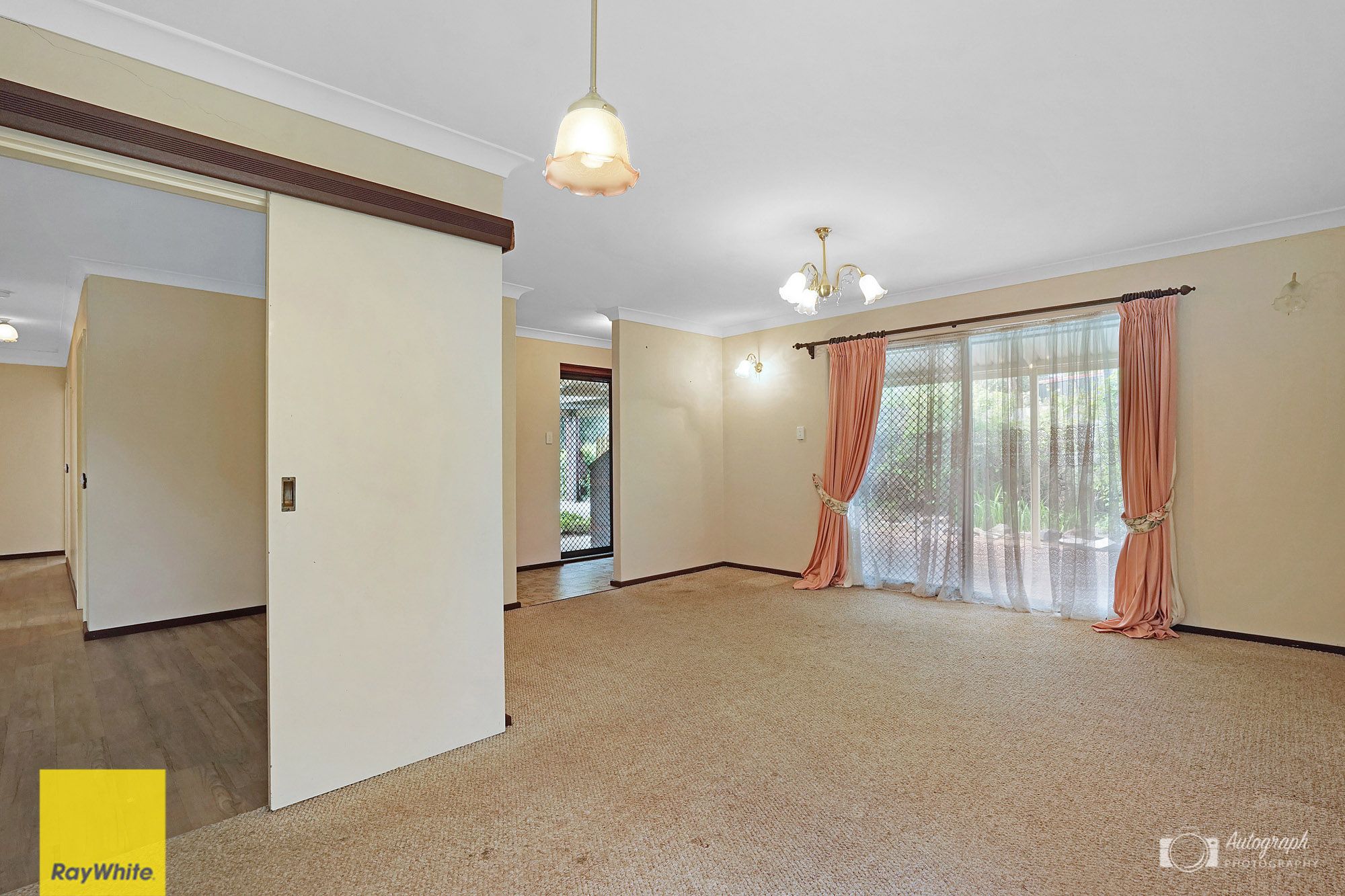 12 Chilham Close, Marangaroo, WA 6064