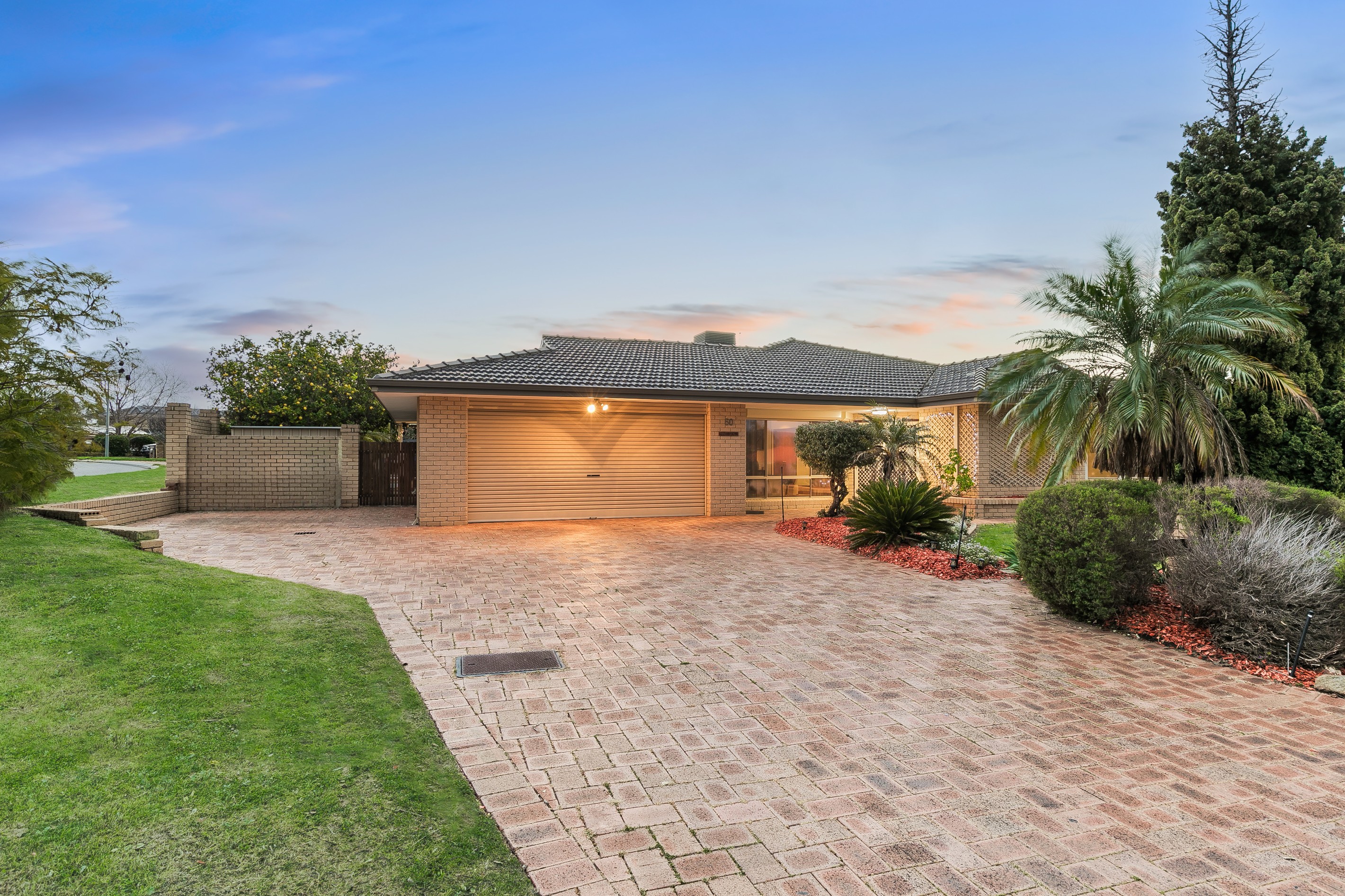 60 Gallipoli Drive, Greenmount, WA 6056