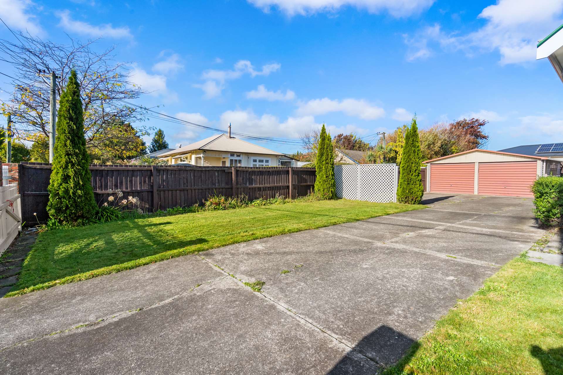10 Wildberry Street photo 15