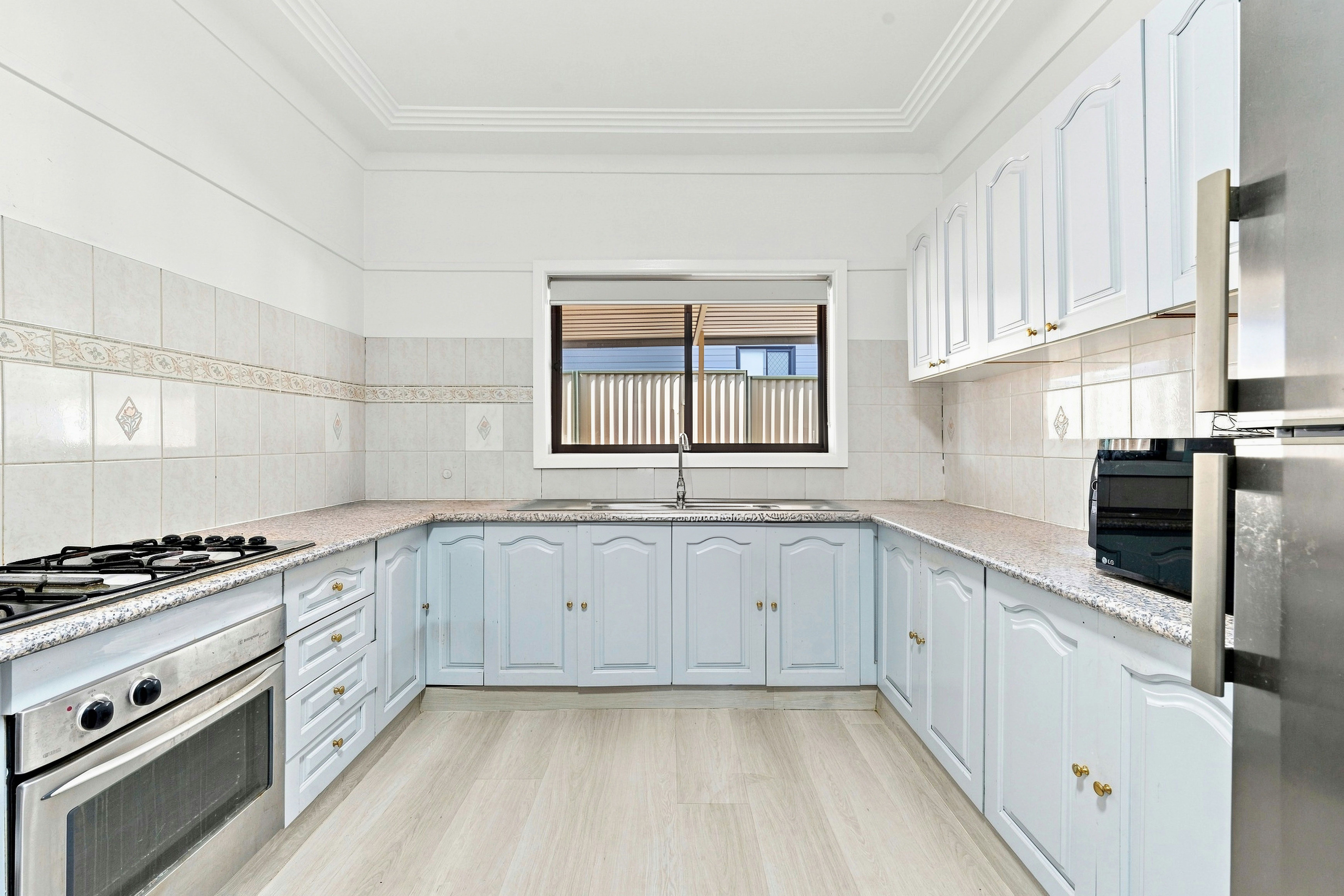 21 Curringa Road — photo 4 of 13