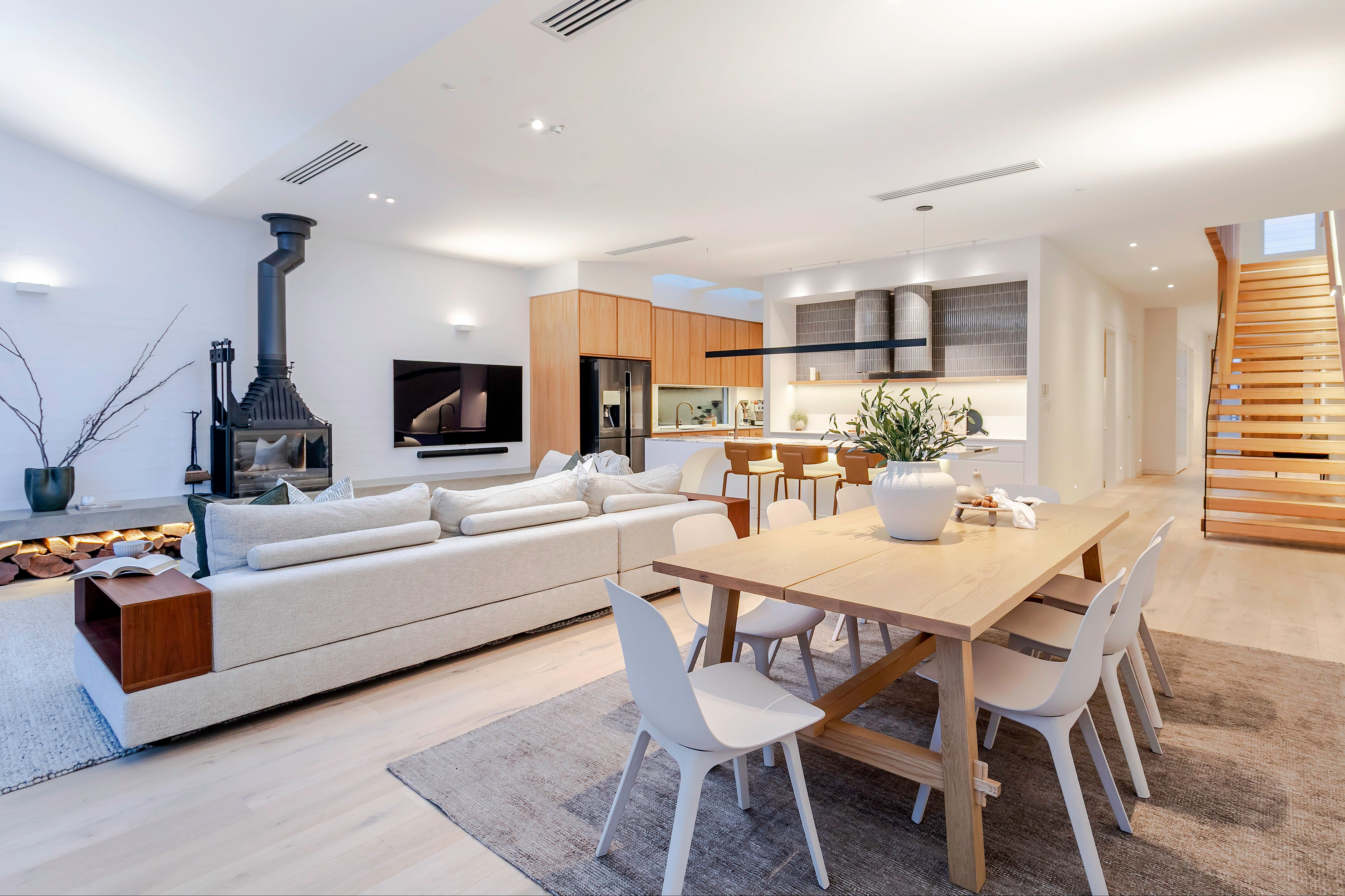 16 Rymill Road