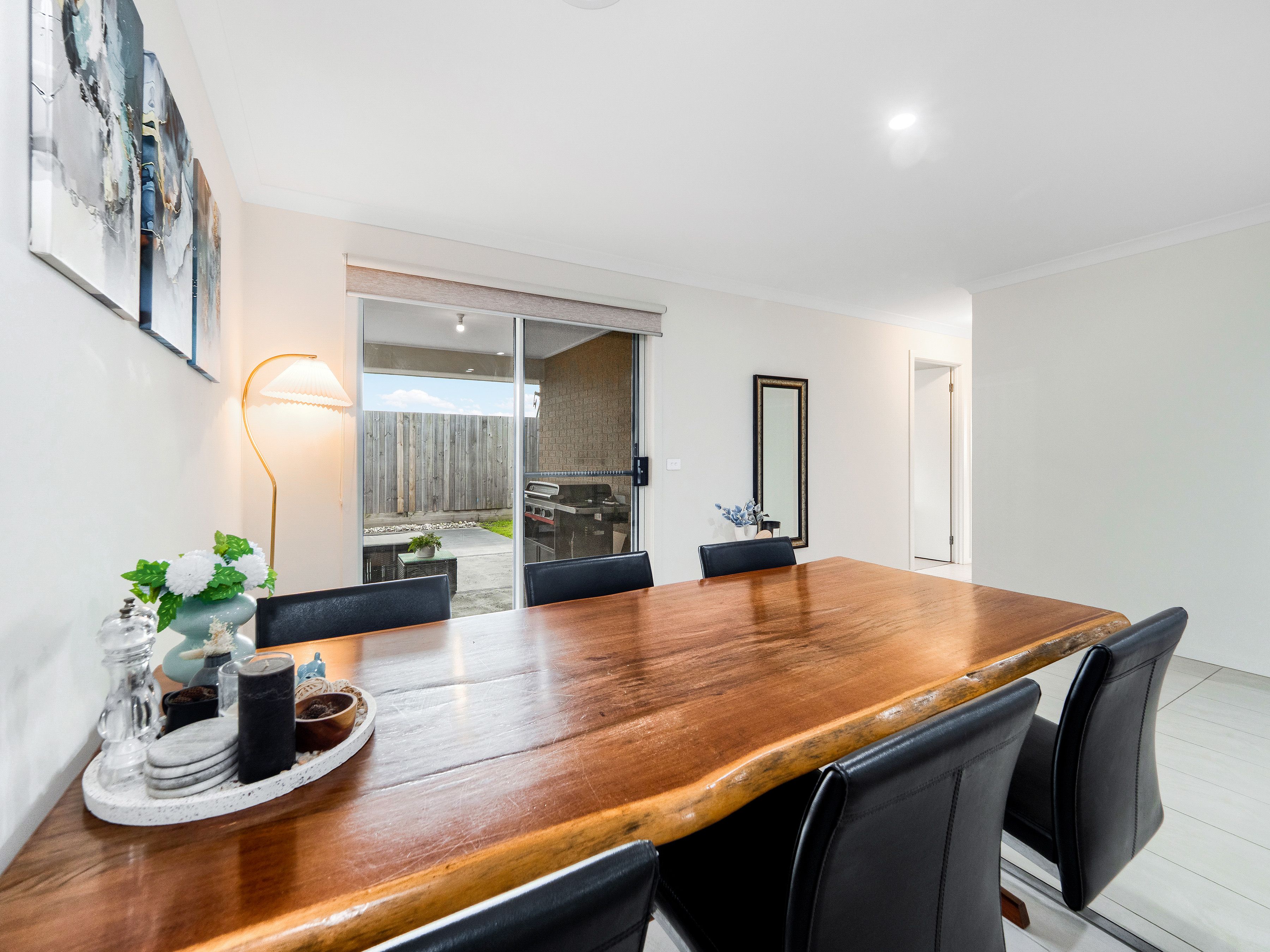 10 Bower Vine Road — photo 8 of 30