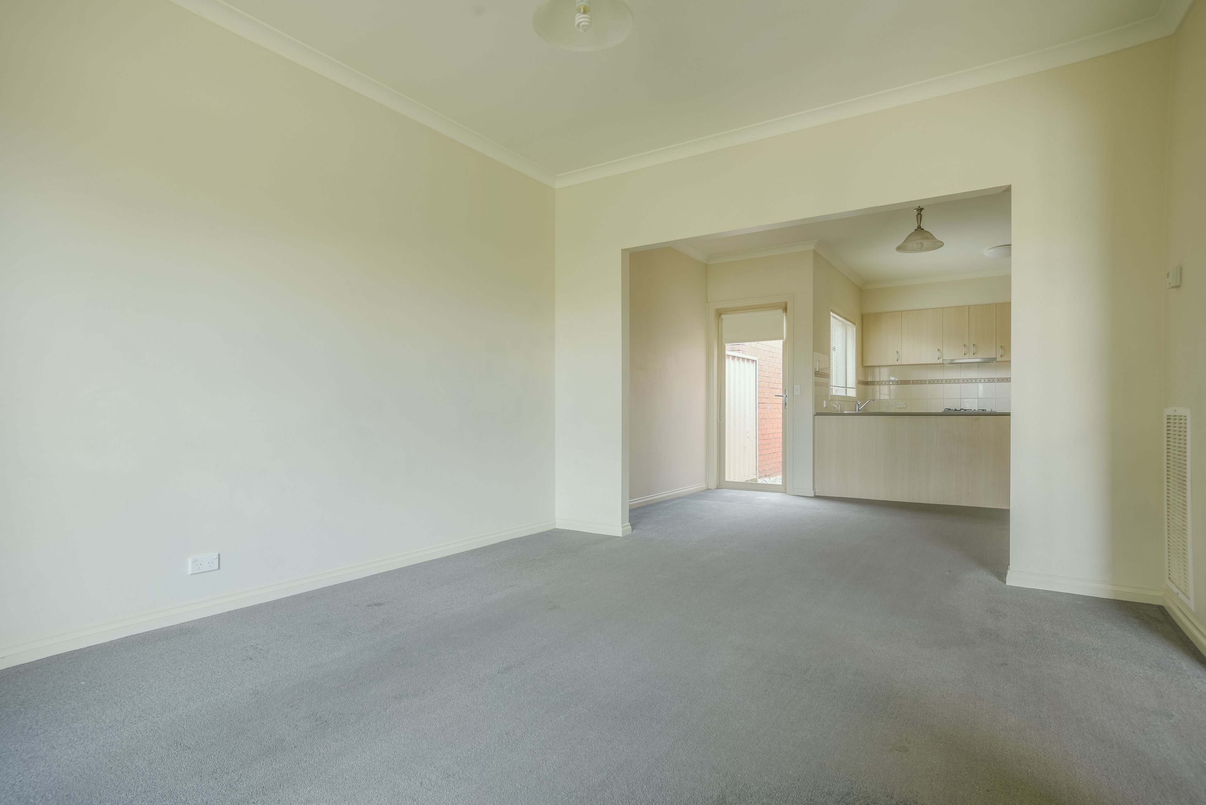 8C Glendenning Street, Canadian, VIC 3350