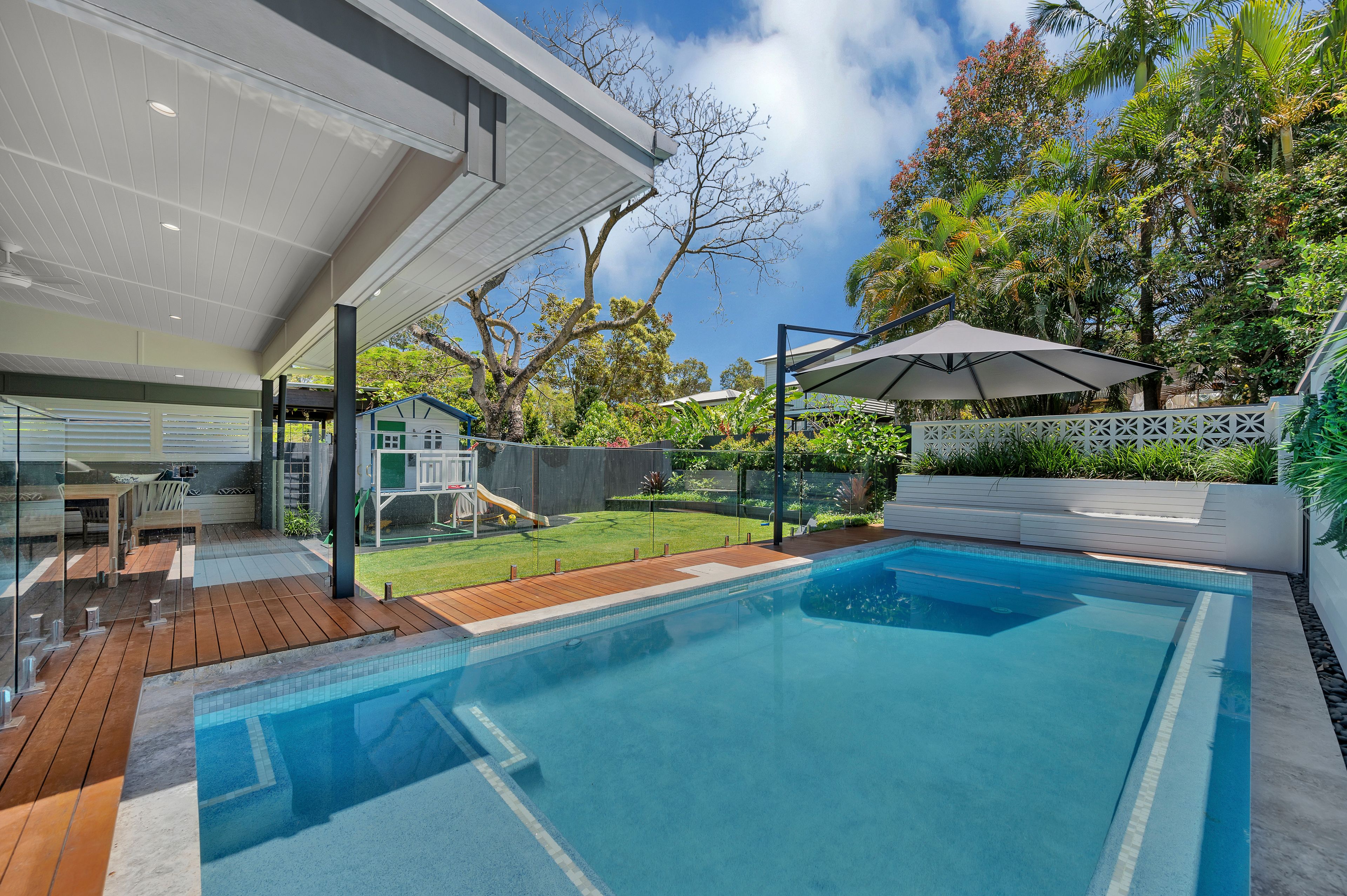 42 Lawson Street, Morningside, QLD 4170