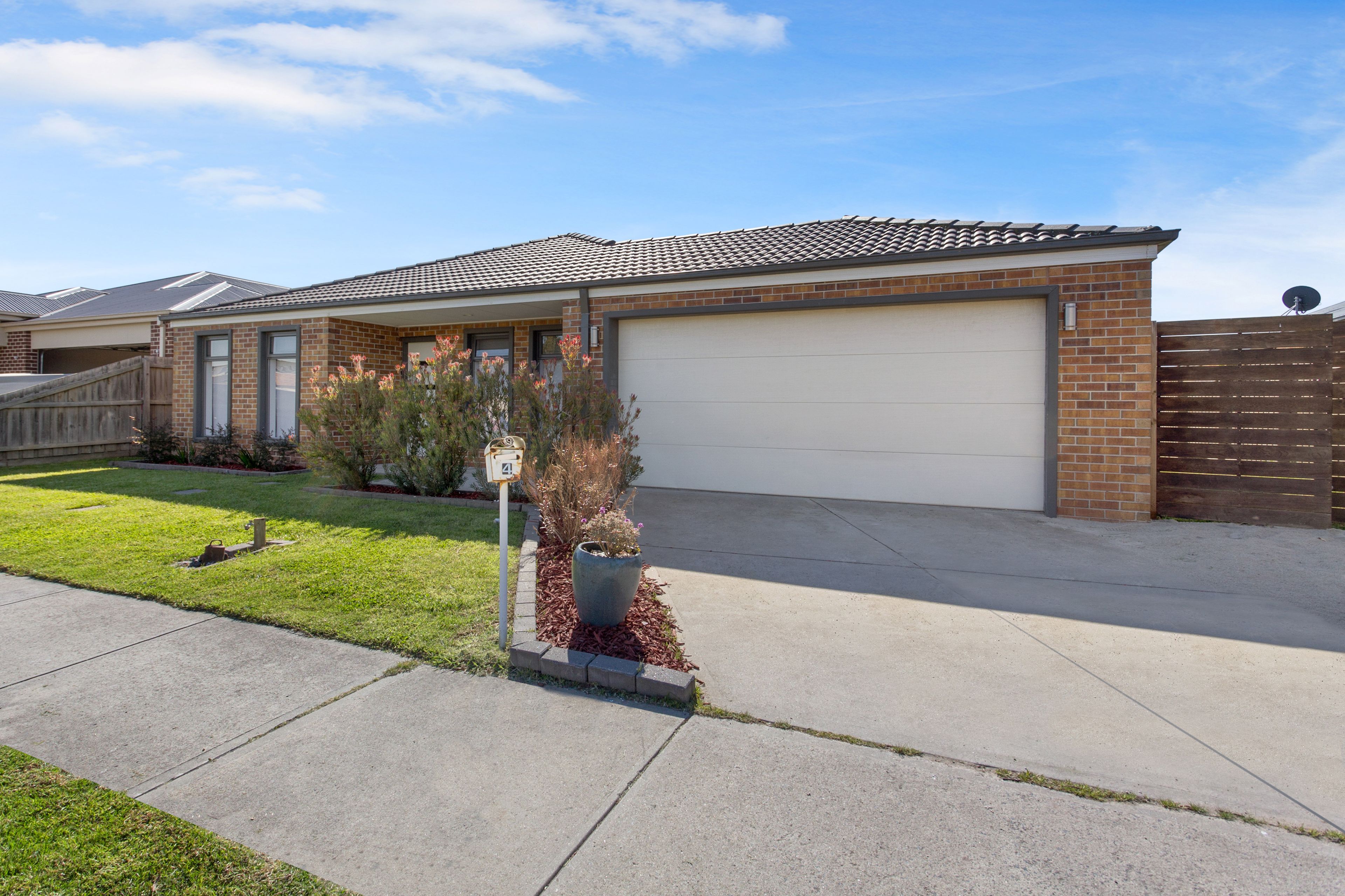 4 Dwyer Court, Koo Wee Rup, VIC 3981