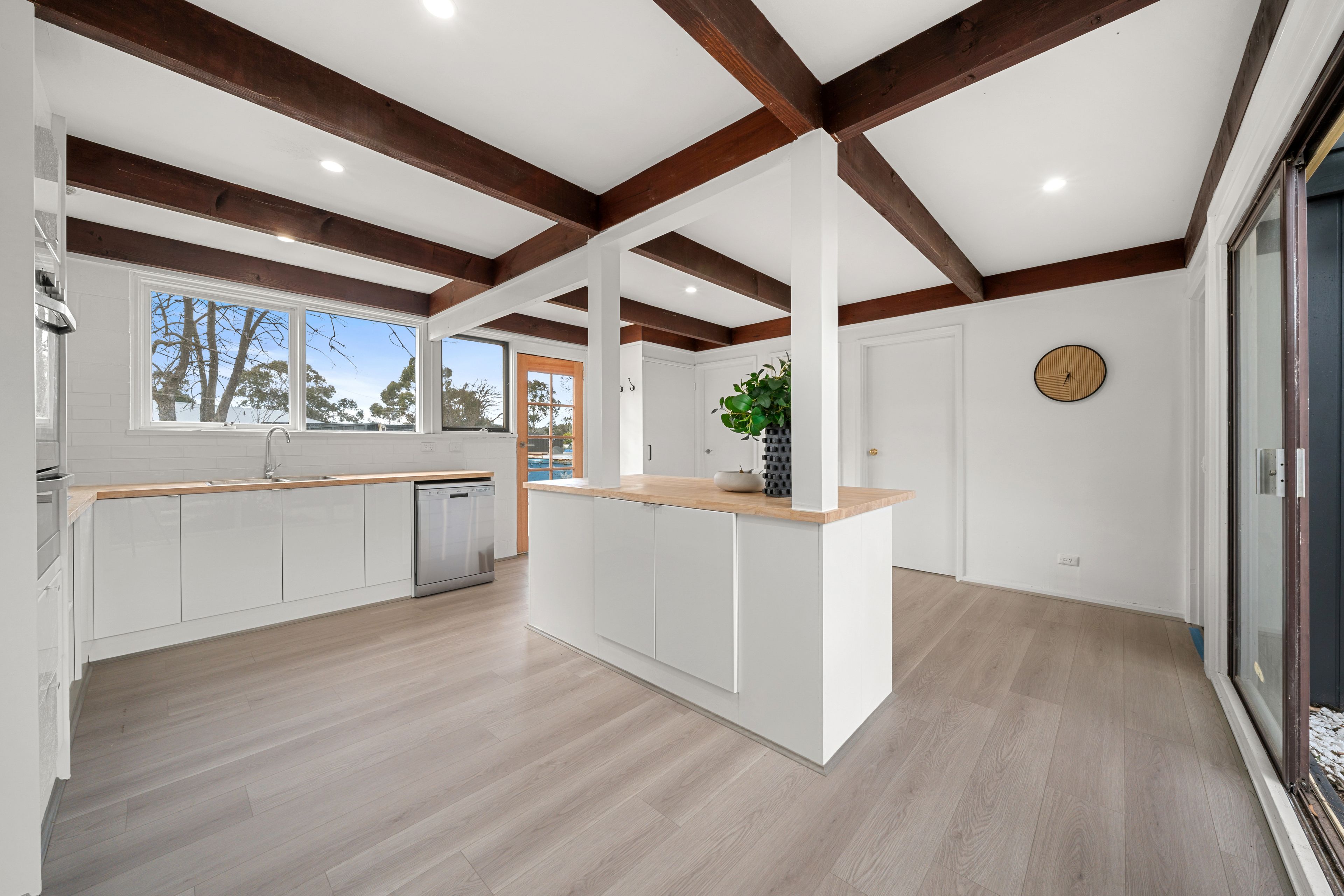 34 Fullagar Crescent — photo 5 of 15