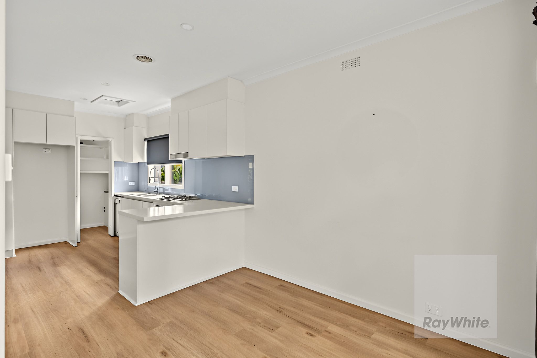 20 Doidge Street — photo 5 of 16