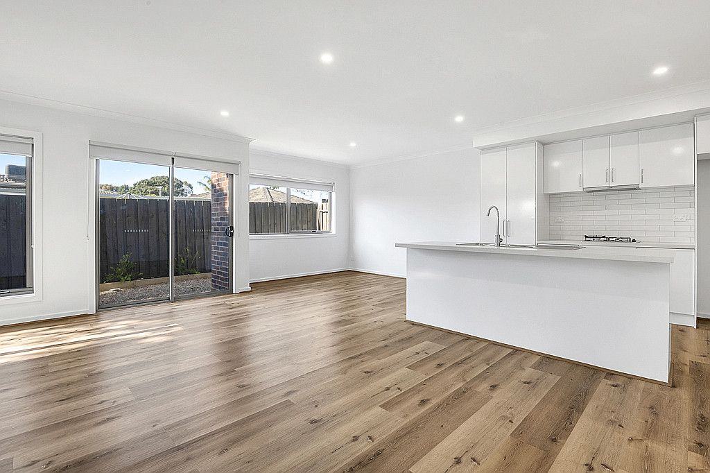 12 Julie Street, Bundoora, VIC 3083