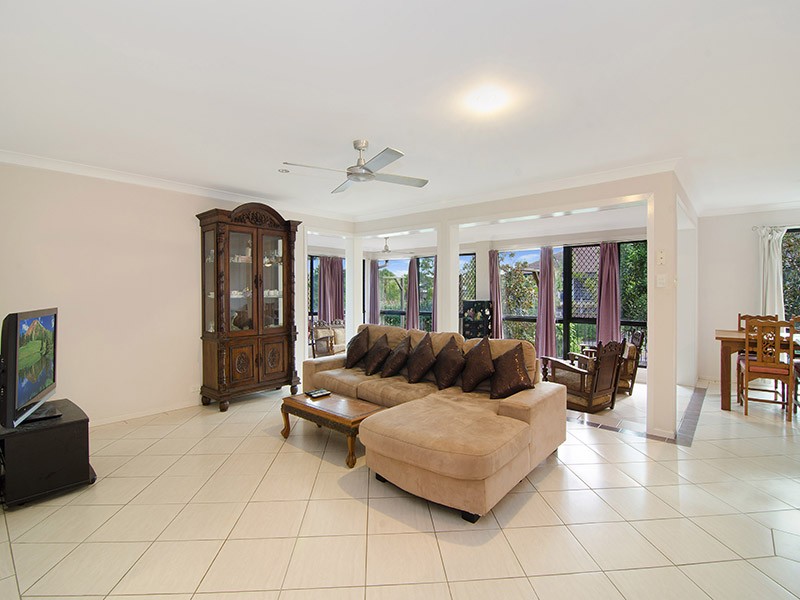31 Sandpiper Avenue, North Lakes, QLD 4509